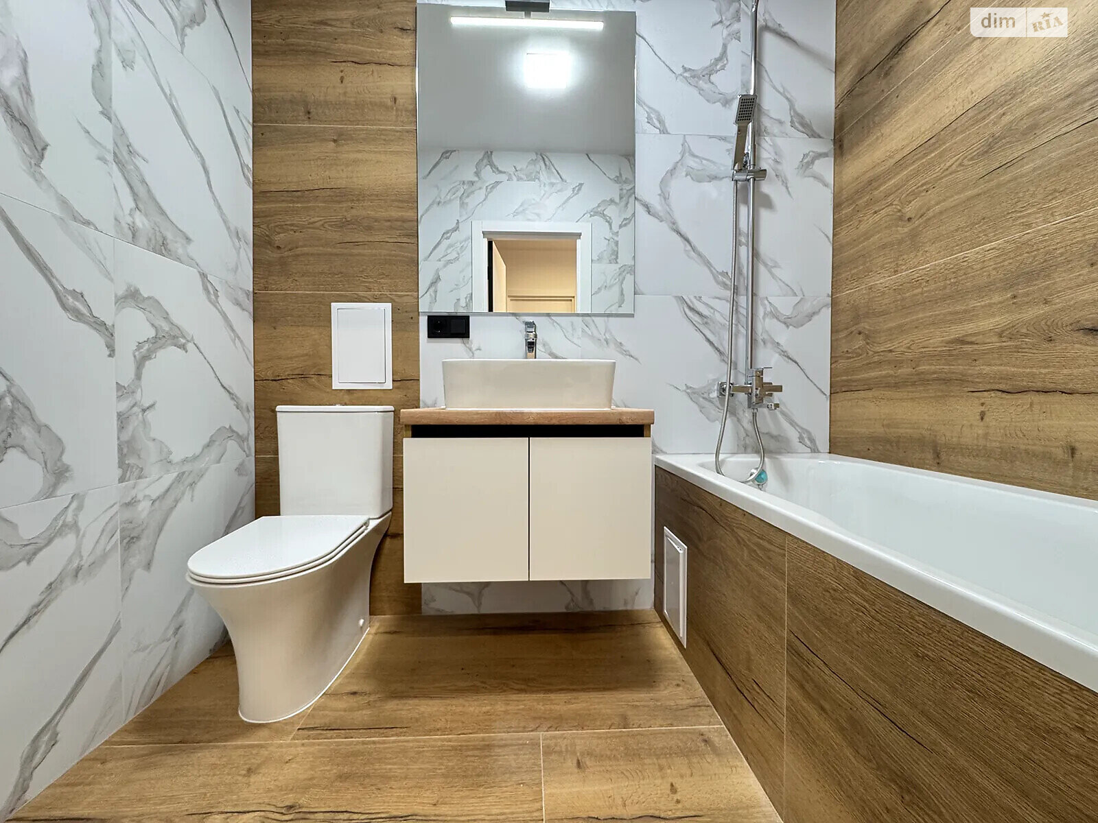 Продажа однокомнатной квартиры в Ивано-Франковске, на ул. Княгинин, район Княгинин фото 1