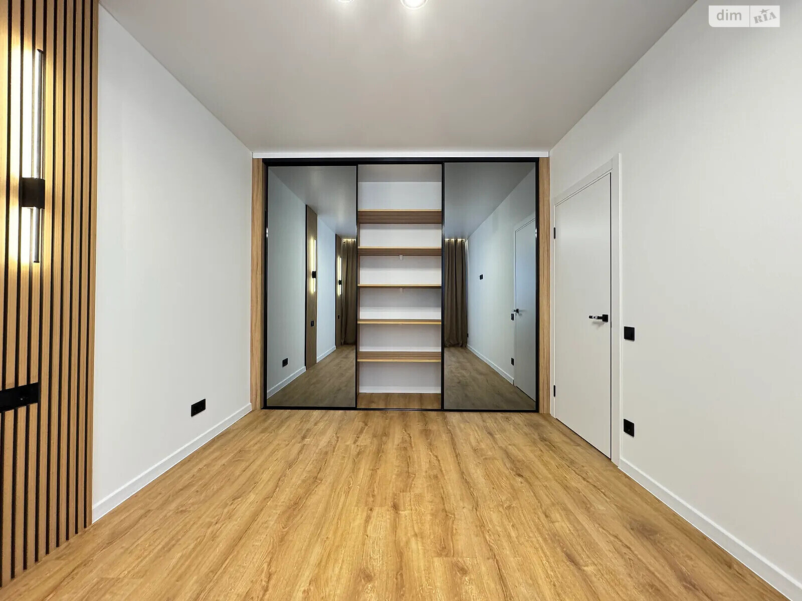 Продажа однокомнатной квартиры в Ивано-Франковске, на ул. Княгинин, район Княгинин фото 1