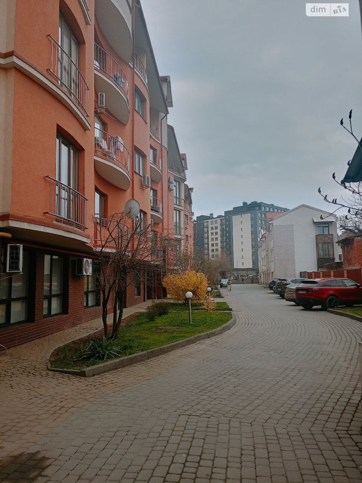 Продажа двухкомнатной квартиры в Ивано-Франковске, на ул. Кобылянской 36А, район Княгинин фото 1 Продажа двухкомнатной квартиры в Ивано-Франковске, на ул. Кобылянской 36А, район Княгинин фото 1