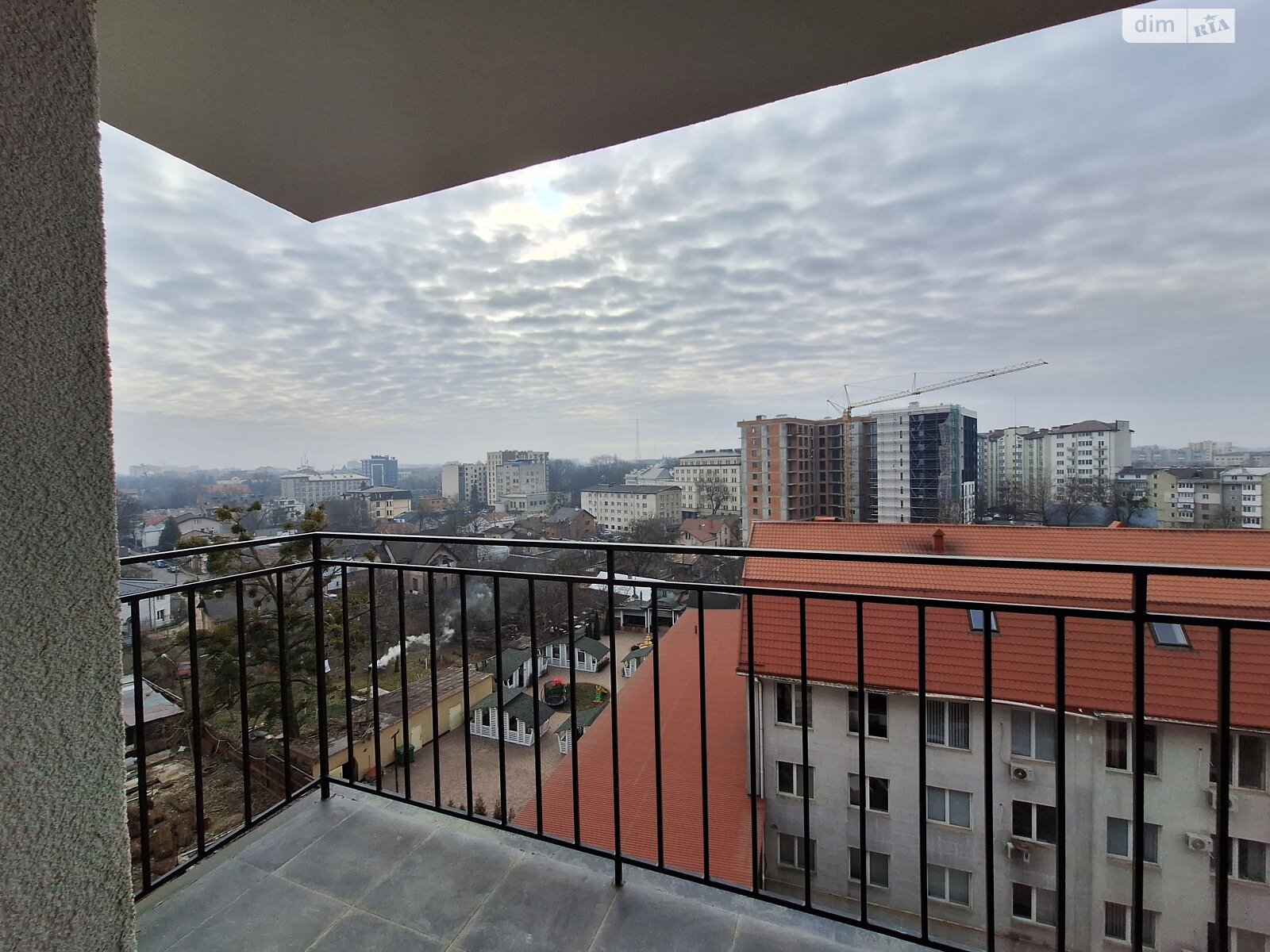 Продаж однокімнатної квартири в Івано-Франківську, на вул. Юліана Пелеша 1А, район Княгинин фото 1 Продаж однокімнатної квартири в Івано-Франківську, на вул. Юліана Пелеша 1А, район Княгинин фото 1