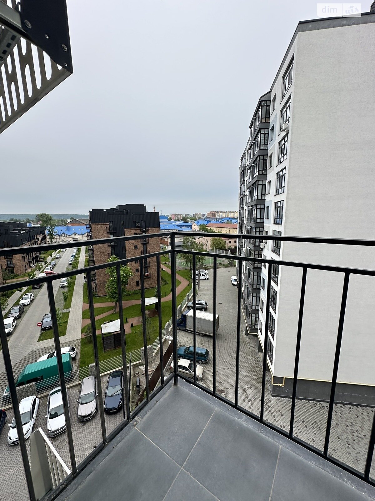 Продаж двокімнатної квартири в Івано-Франківську, на вул. Юліана Пелеша 1А, район Княгинин фото 1 Продаж двокімнатної квартири в Івано-Франківську, на вул. Юліана Пелеша 1А, район Княгинин фото 1