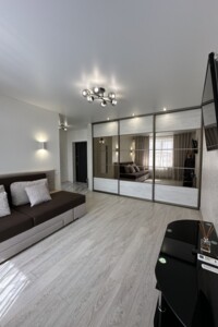 Продаж однокімнатної квартири в Івано-Франківську, на вул. Макогона 25А, район Княгинин фото 2 Продаж однокімнатної квартири в Івано-Франківську, на вул. Макогона 25А, район Княгинин фото 2