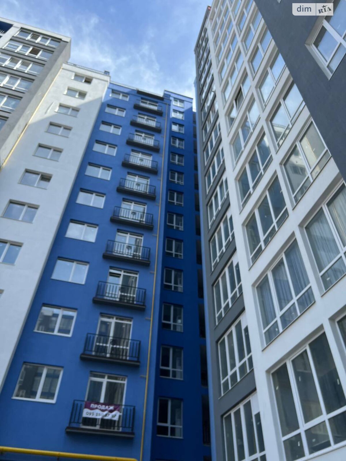 Продажа однокомнатной квартиры в Ивано-Франковске, на ул. Надречная 22, район Княгинин фото 1