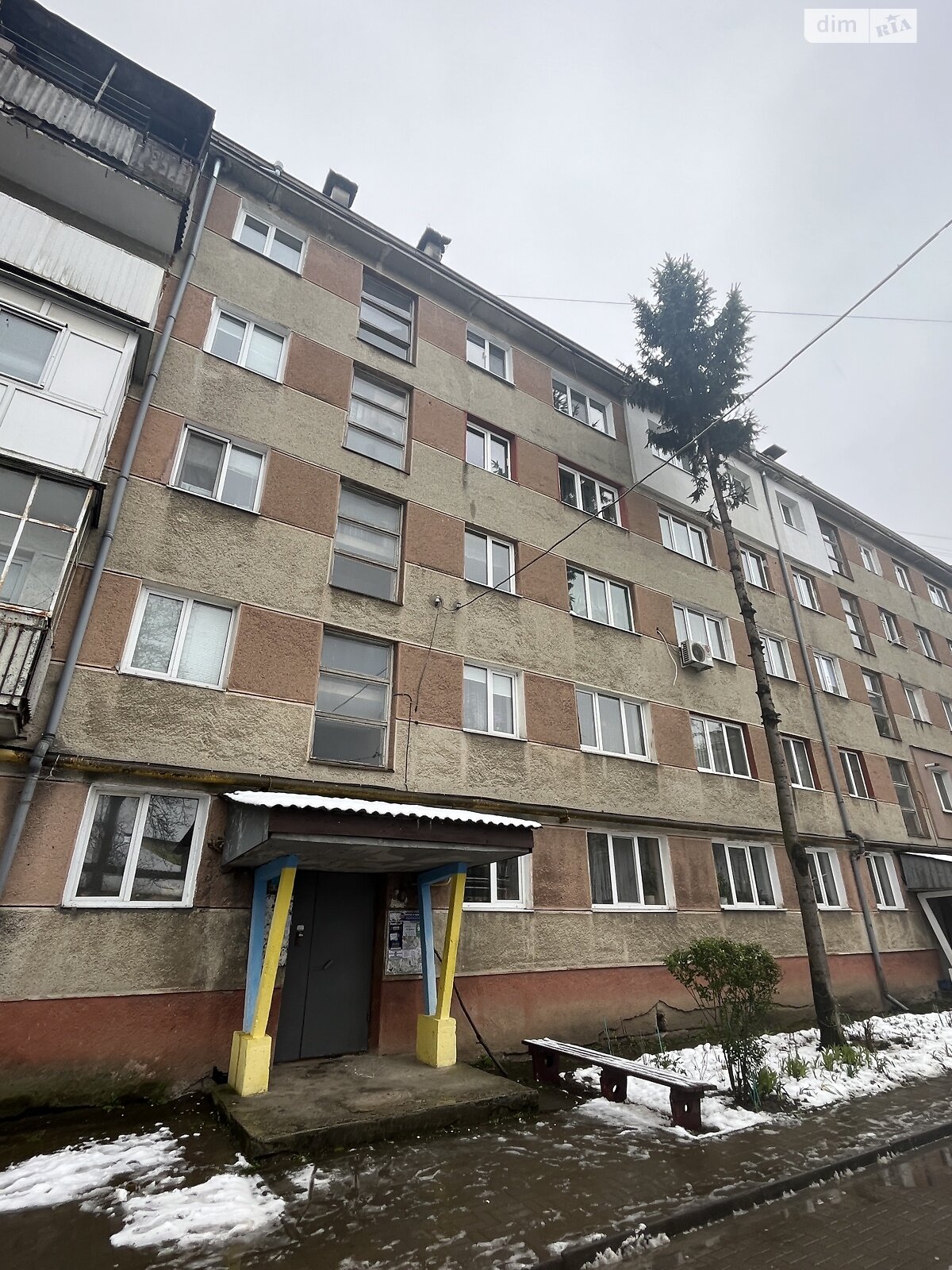 Продаж двокімнатної квартири в Івано-Франківську, на вул. Пулюя І. 2, район Княгинин фото 1 Продаж двокімнатної квартири в Івано-Франківську, на вул. Пулюя І. 2, район Княгинин фото 1