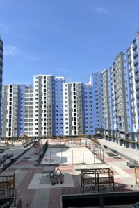 Продажа однокомнатной квартиры в Ивано-Франковске, на ул. Княгинин, фото 2