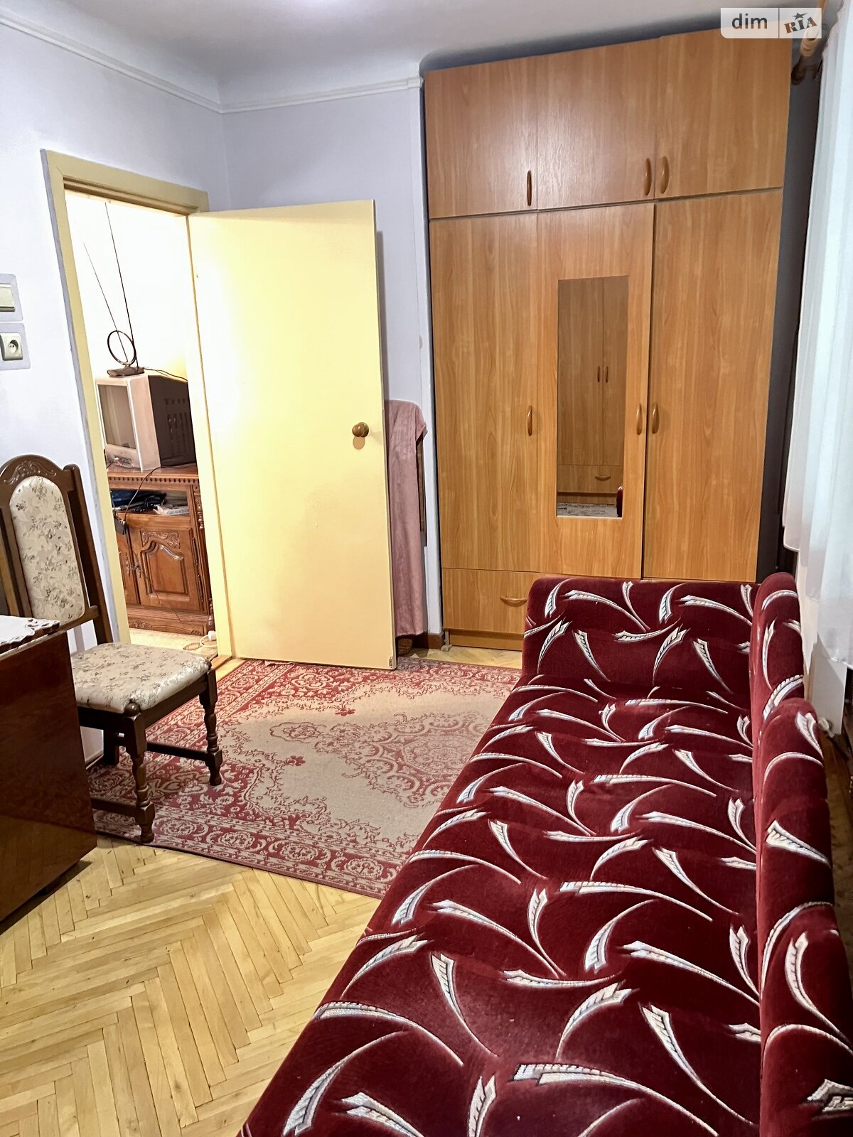 Продаж двокімнатної квартири в Івано-Франківську, на вул. Василіянок, район Княгинин фото 1 Продаж двокімнатної квартири в Івано-Франківську, на вул. Василіянок, район Княгинин фото 1