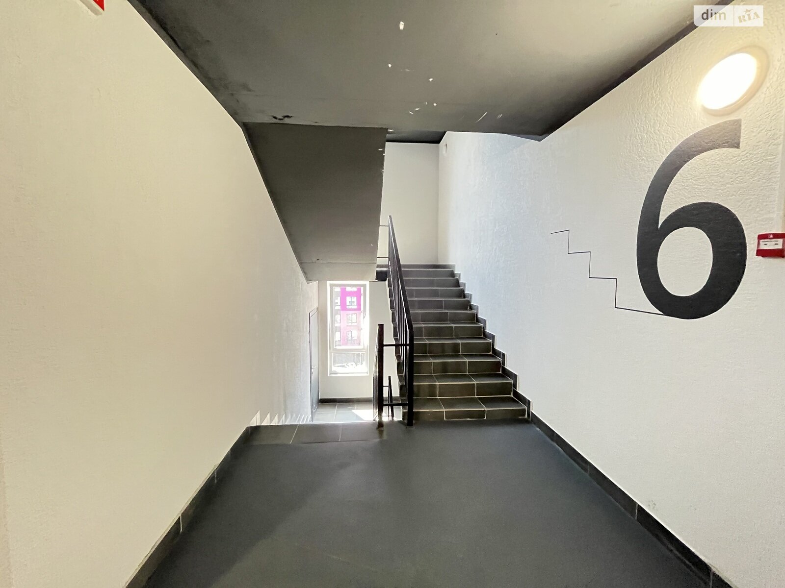 Продаж двокімнатної квартири в Івано-Франківську, на вул. Юліана Пелеша 3, район Княгинин фото 1