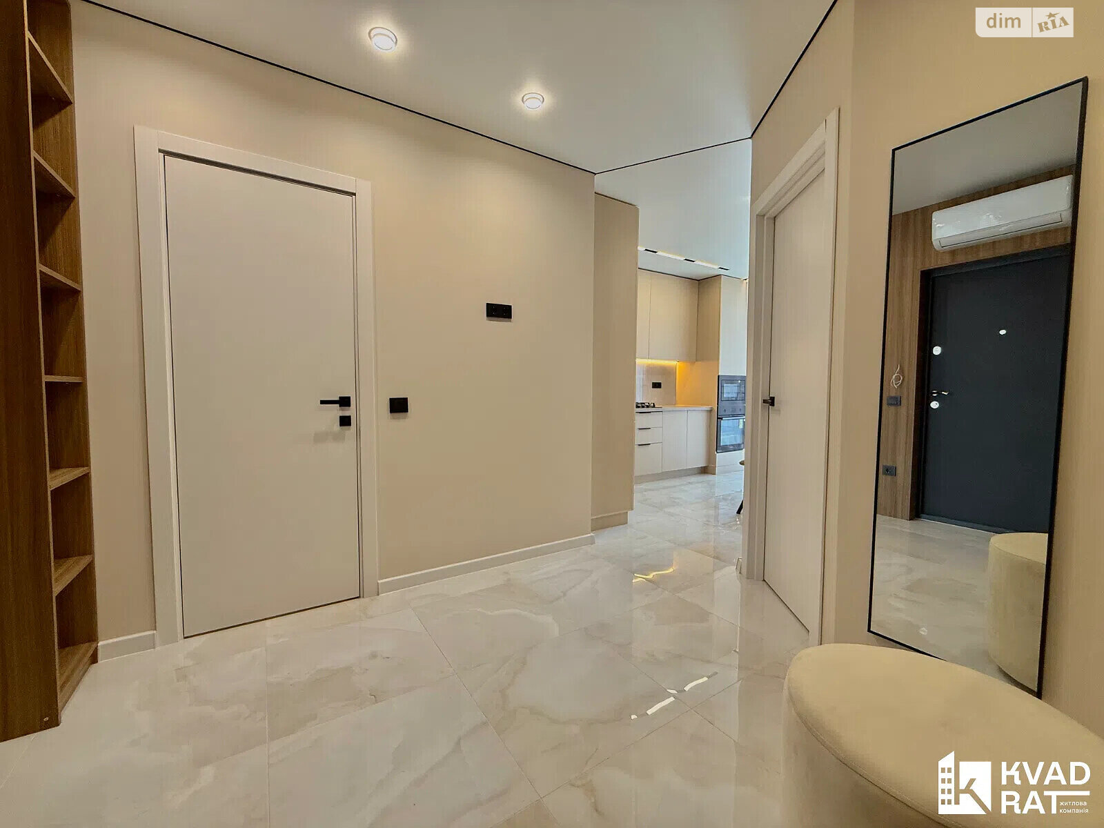 Продаж однокімнатної квартири в Івано-Франківську, на вул. Юліана Пелеша 1, район Княгинин фото 1