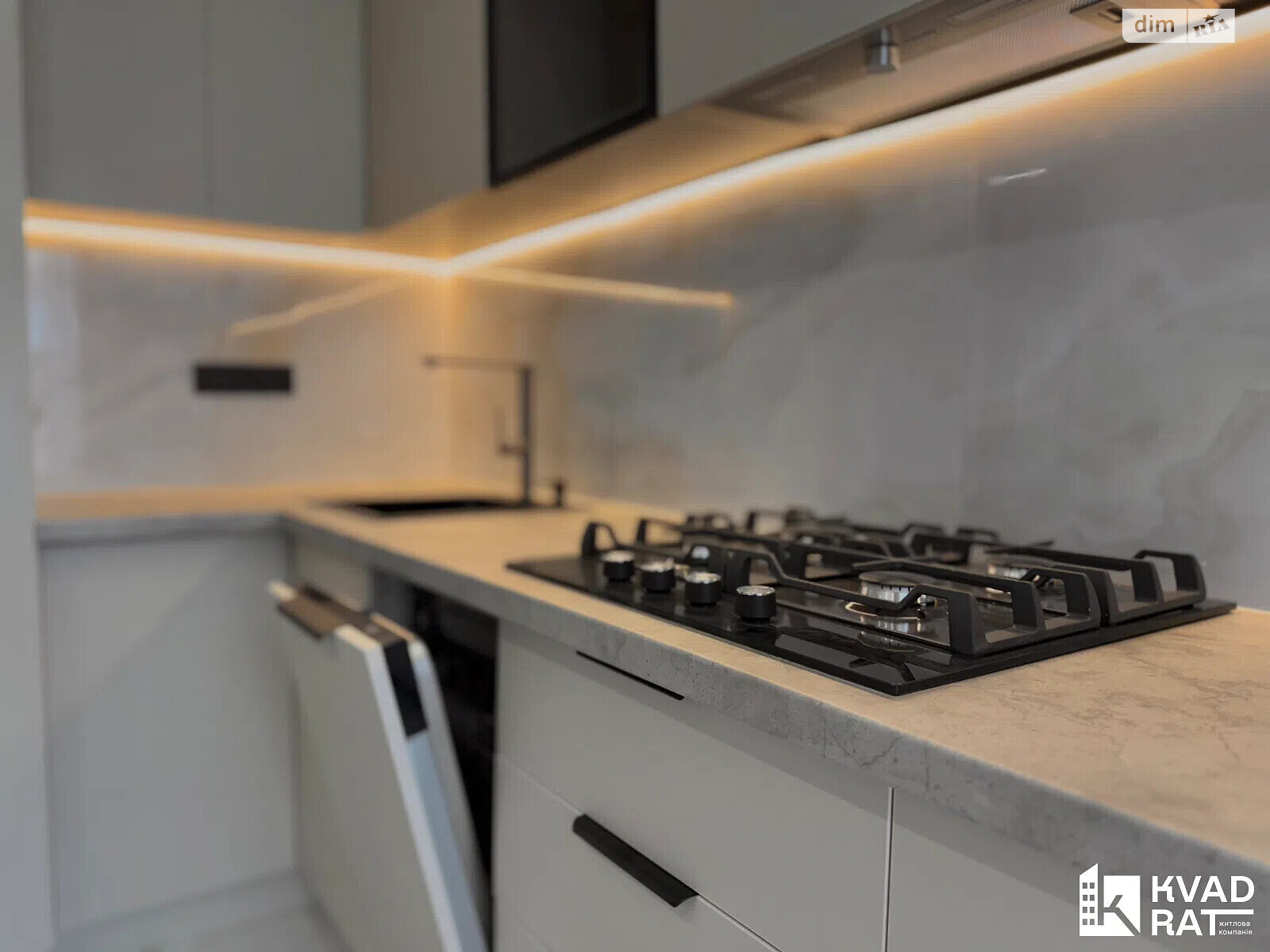 Продаж однокімнатної квартири в Івано-Франківську, на вул. Юліана Пелеша 1, район Княгинин фото 1