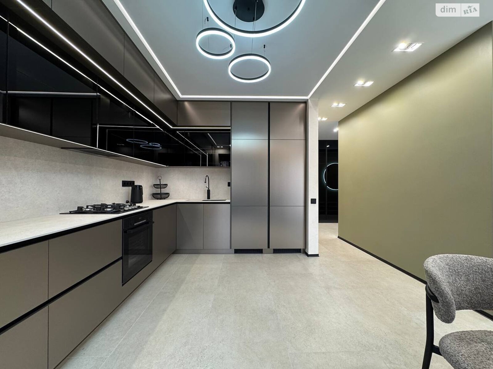 Продаж двокімнатної квартири в Івано-Франківську, на вул. Юліана Пелеша 5, район Княгинин фото 1