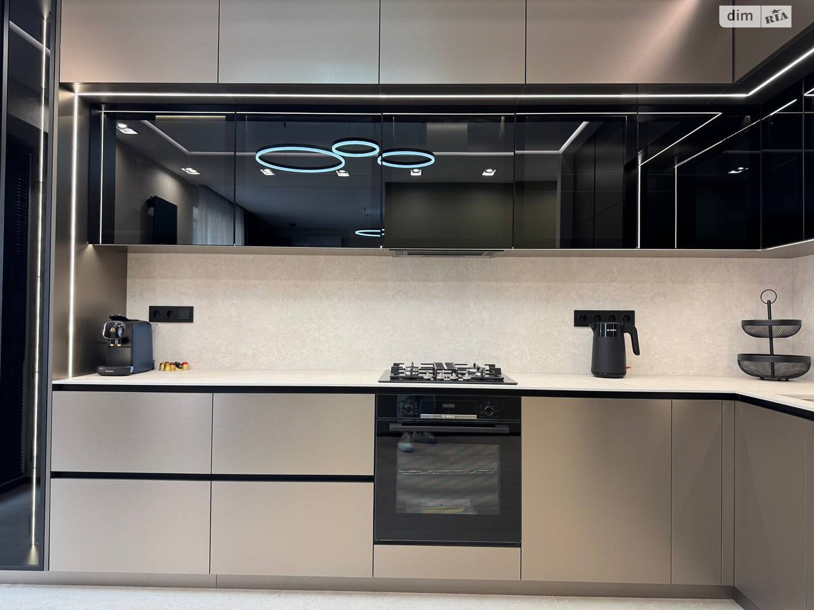 Продаж двокімнатної квартири в Івано-Франківську, на вул. Юліана Пелеша 5, район Княгинин фото 1