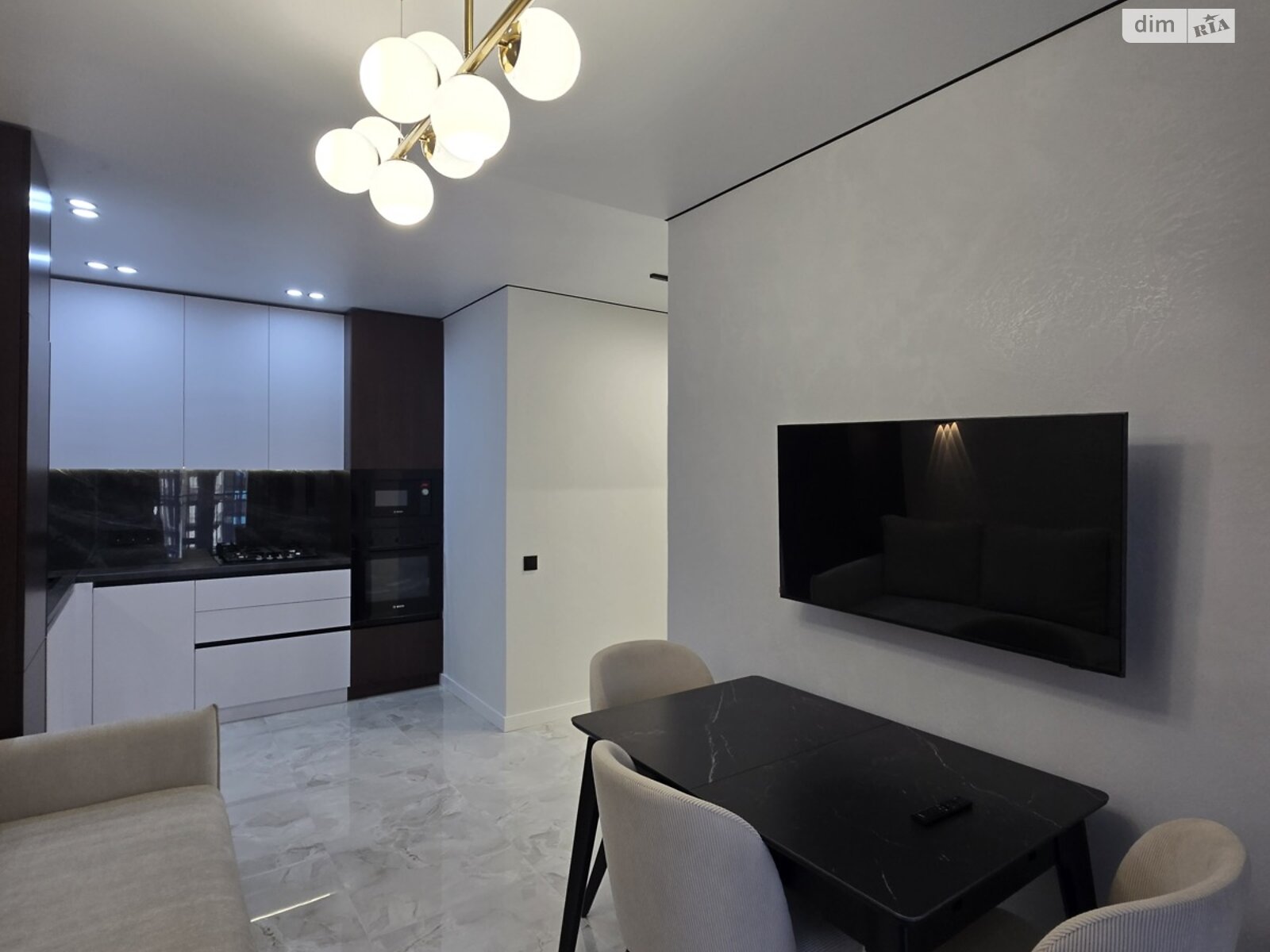 Продажа двухкомнатной квартиры в Ивано-Франковске, на ул. Юліана Пелеша, район Княгинин фото 1