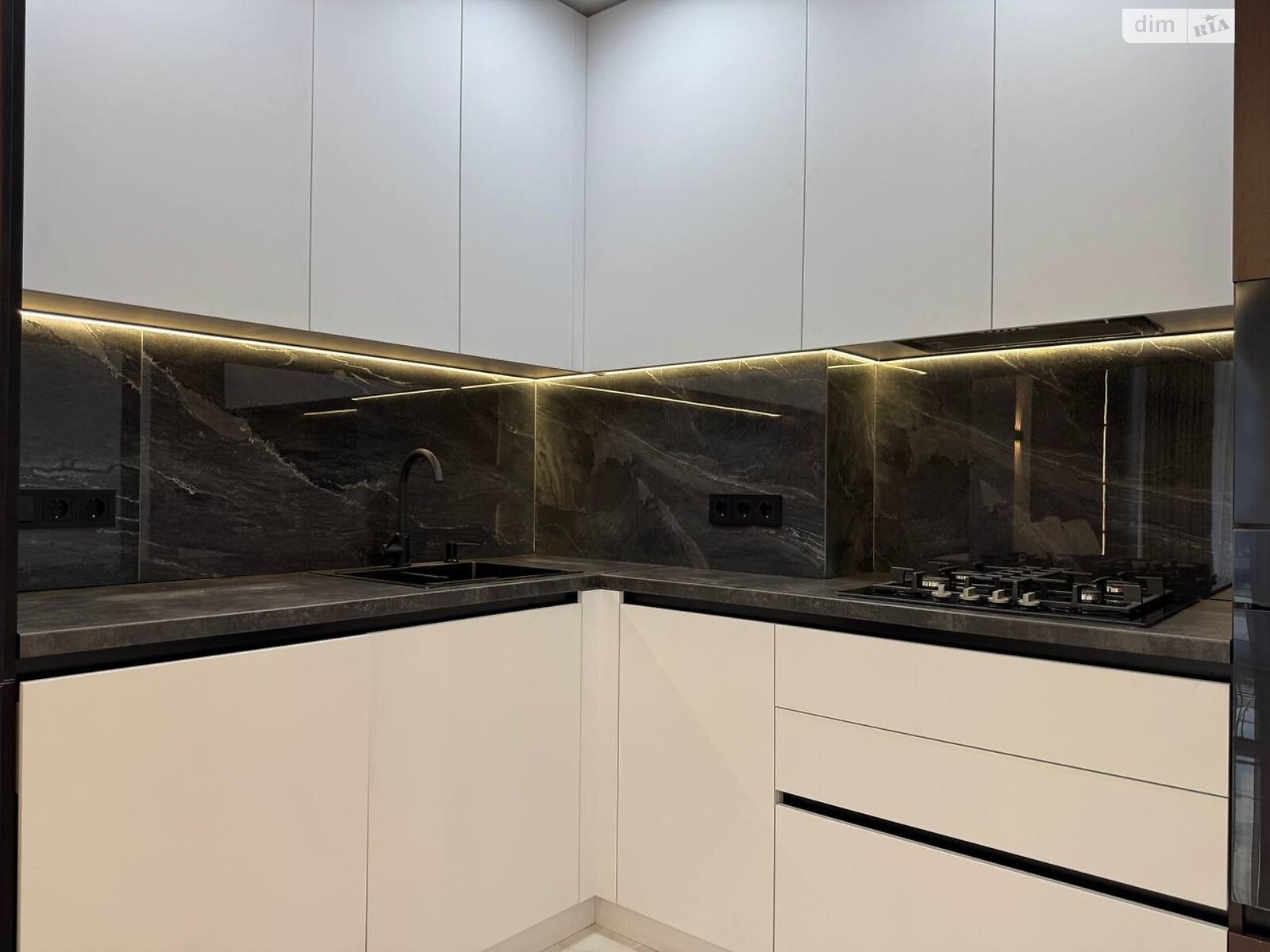 Продажа двухкомнатной квартиры в Ивано-Франковске, на ул. Юліана Пелеша, район Княгинин фото 1