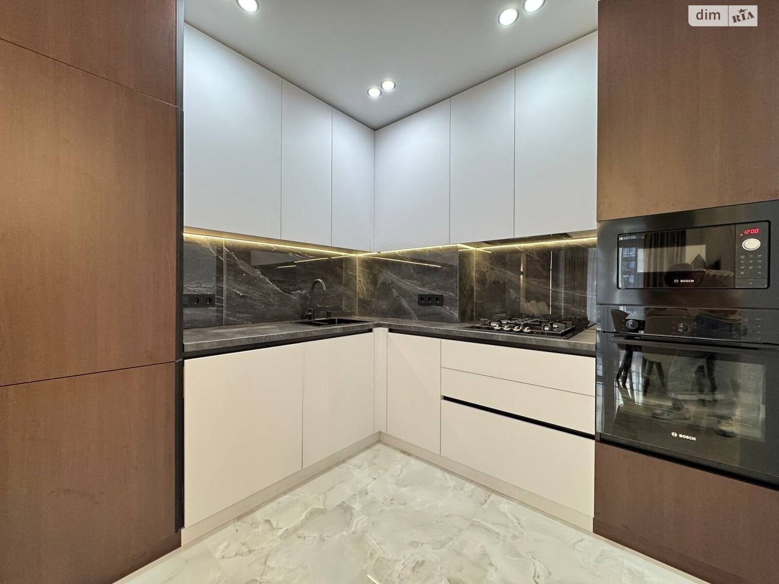 Продажа двухкомнатной квартиры в Ивано-Франковске, на ул. Юліана Пелеша, район Княгинин фото 1