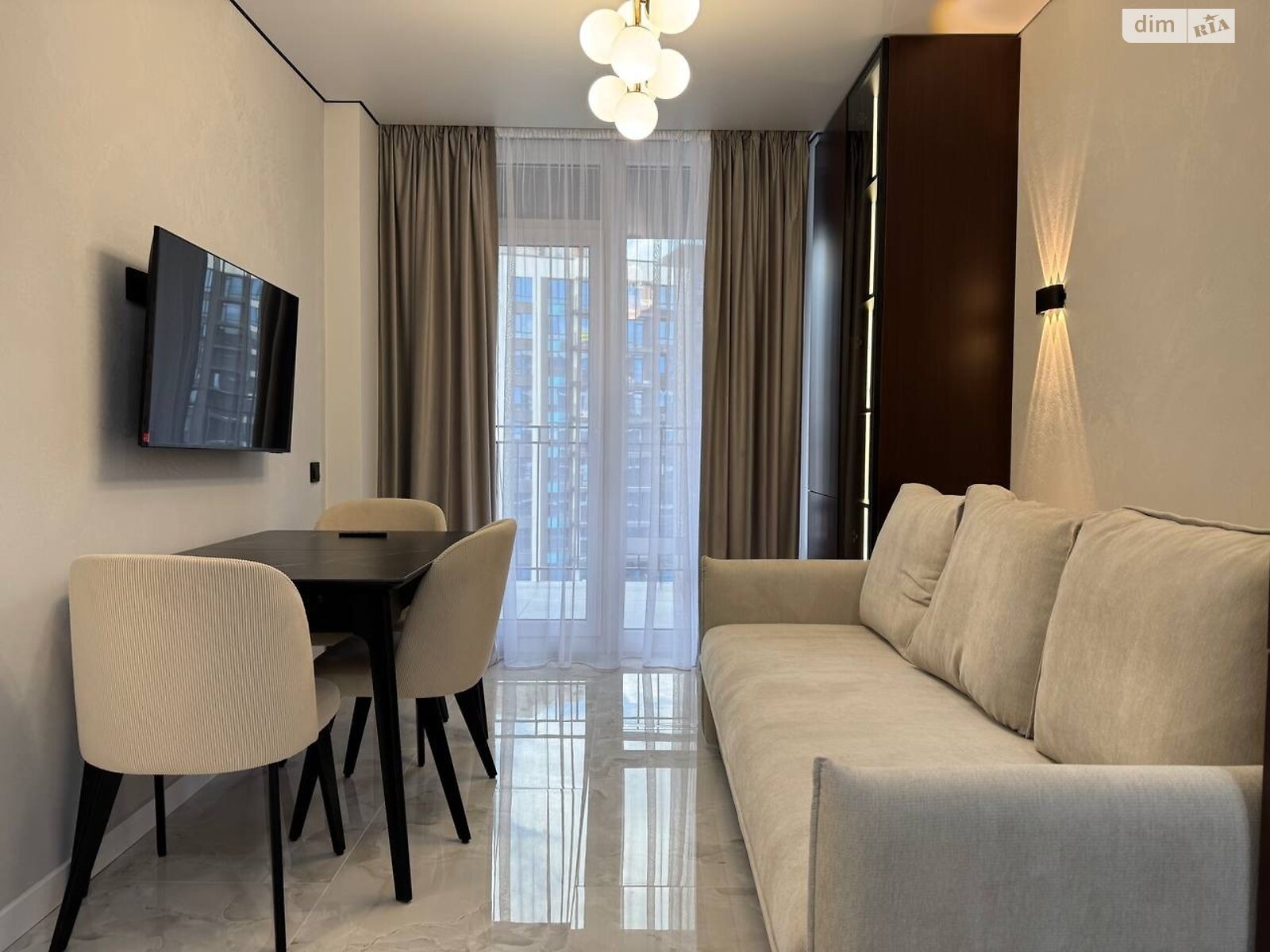 Продажа двухкомнатной квартиры в Ивано-Франковске, на ул. Юліана Пелеша, район Княгинин фото 1