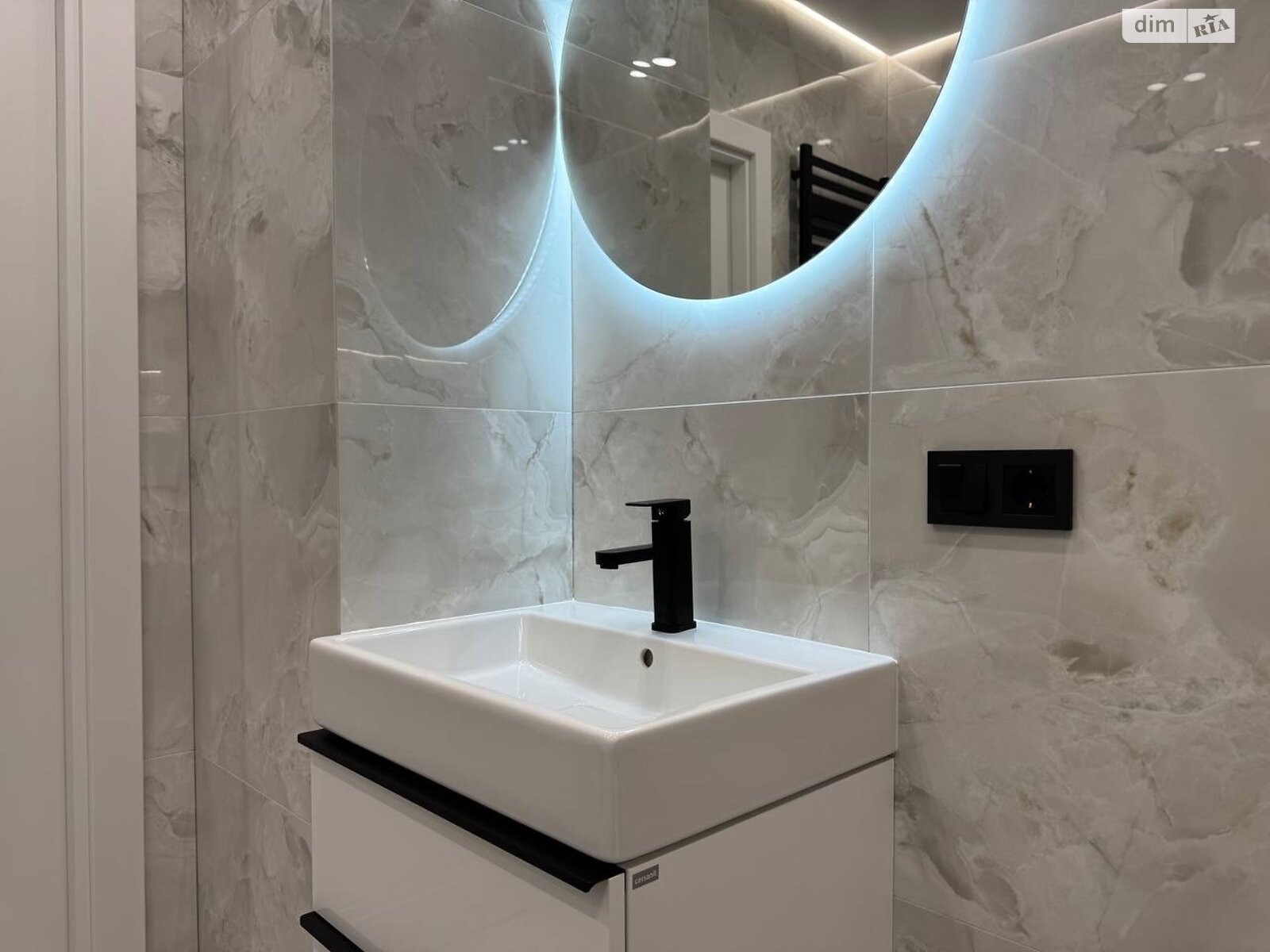 Продажа двухкомнатной квартиры в Ивано-Франковске, на ул. Юліана Пелеша, район Княгинин фото 1