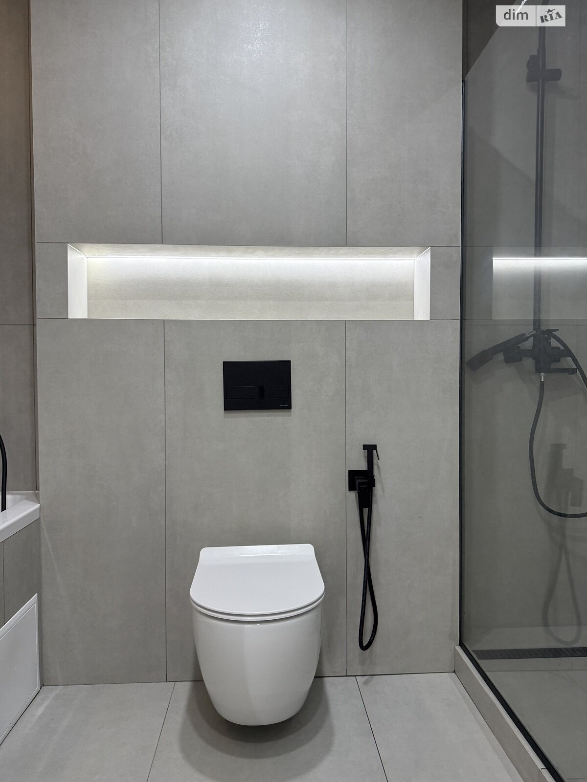 Продажа двухкомнатной квартиры в Ивано-Франковске, на ул. Юліана Пелеша 1 корпус 10, район Княгинин фото 1