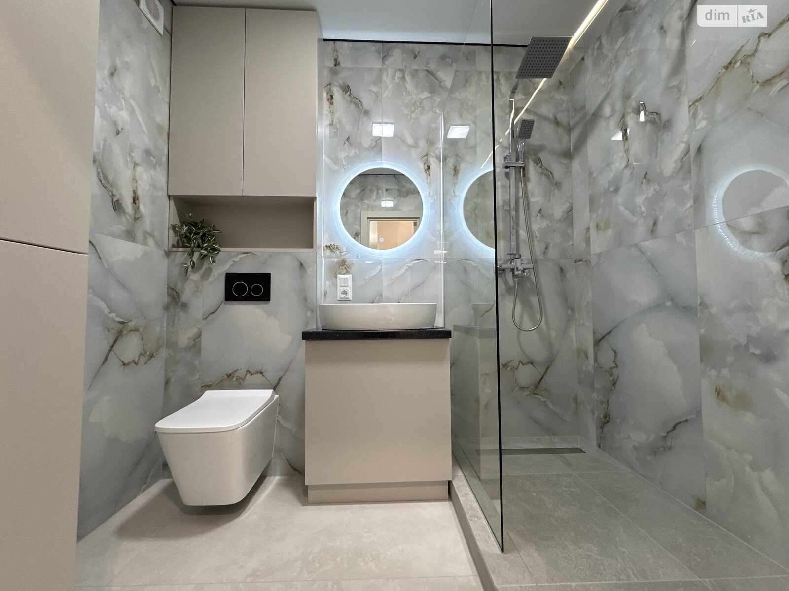 Продажа однокомнатной квартиры в Ивано-Франковске, на ул. Юліана Пелеша 3 корпус 1, район Княгинин фото 1