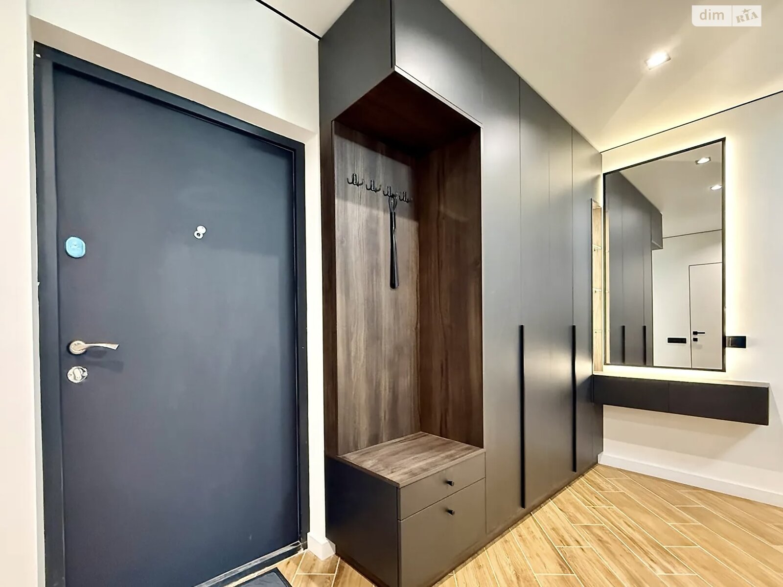 Продаж однокімнатної квартири в Івано-Франківську, на вул. Юліана Пелеша 3, кв. 70, район Княгинин фото 1 Продаж однокімнатної квартири в Івано-Франківську, на вул. Юліана Пелеша 3, кв. 70, район Княгинин фото 1