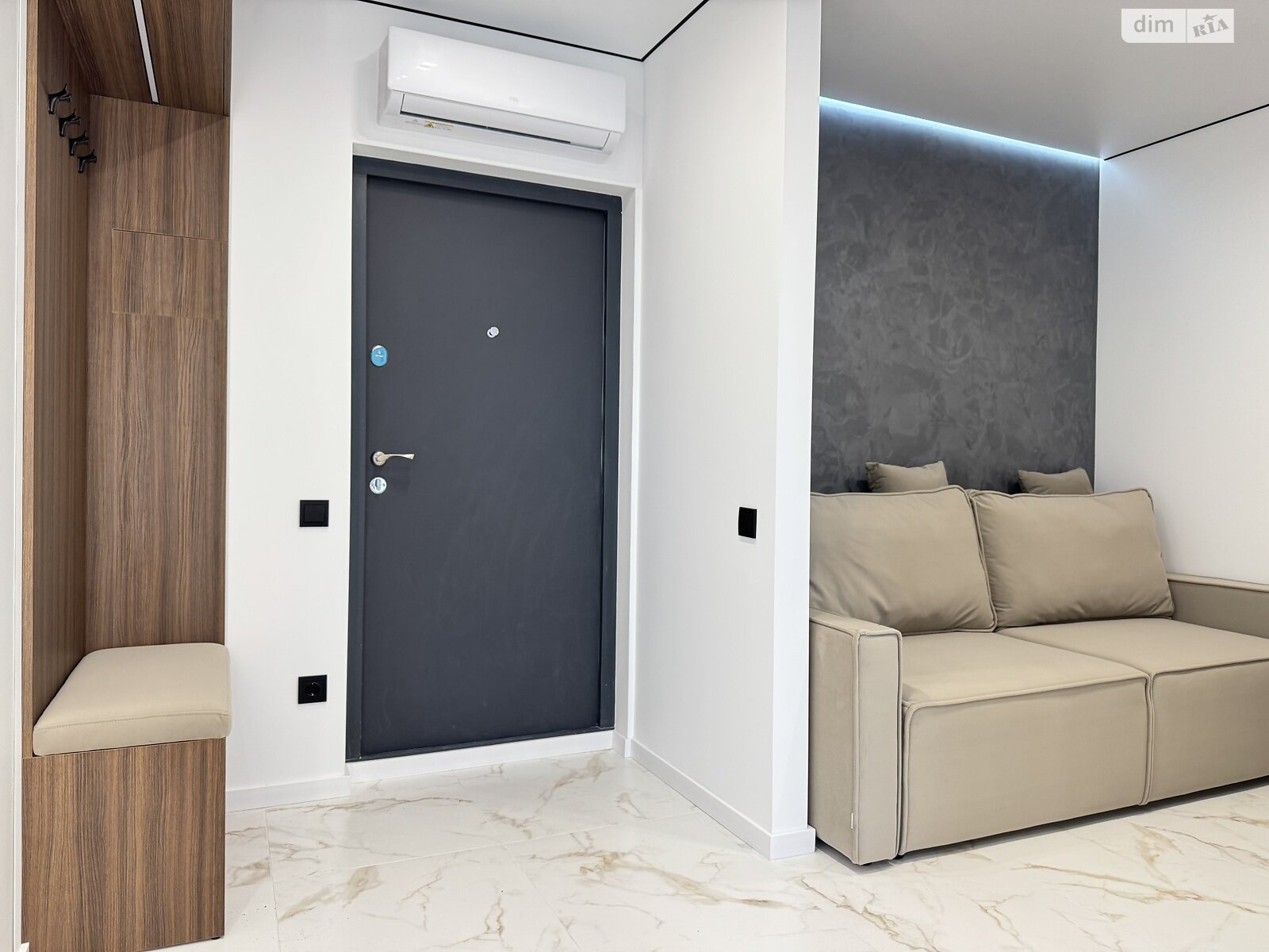 Продаж однокімнатної квартири в Івано-Франківську, на вул. Юліана Пелеша 3 корпус 10, район Княгинин фото 1 Продаж однокімнатної квартири в Івано-Франківську, на вул. Юліана Пелеша 3 корпус 10, район Княгинин фото 1