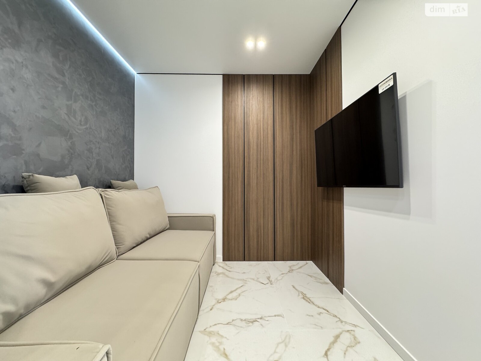 Продаж однокімнатної квартири в Івано-Франківську, на вул. Юліана Пелеша 3 корпус 10, район Княгинин фото 1 Продаж однокімнатної квартири в Івано-Франківську, на вул. Юліана Пелеша 3 корпус 10, район Княгинин фото 1