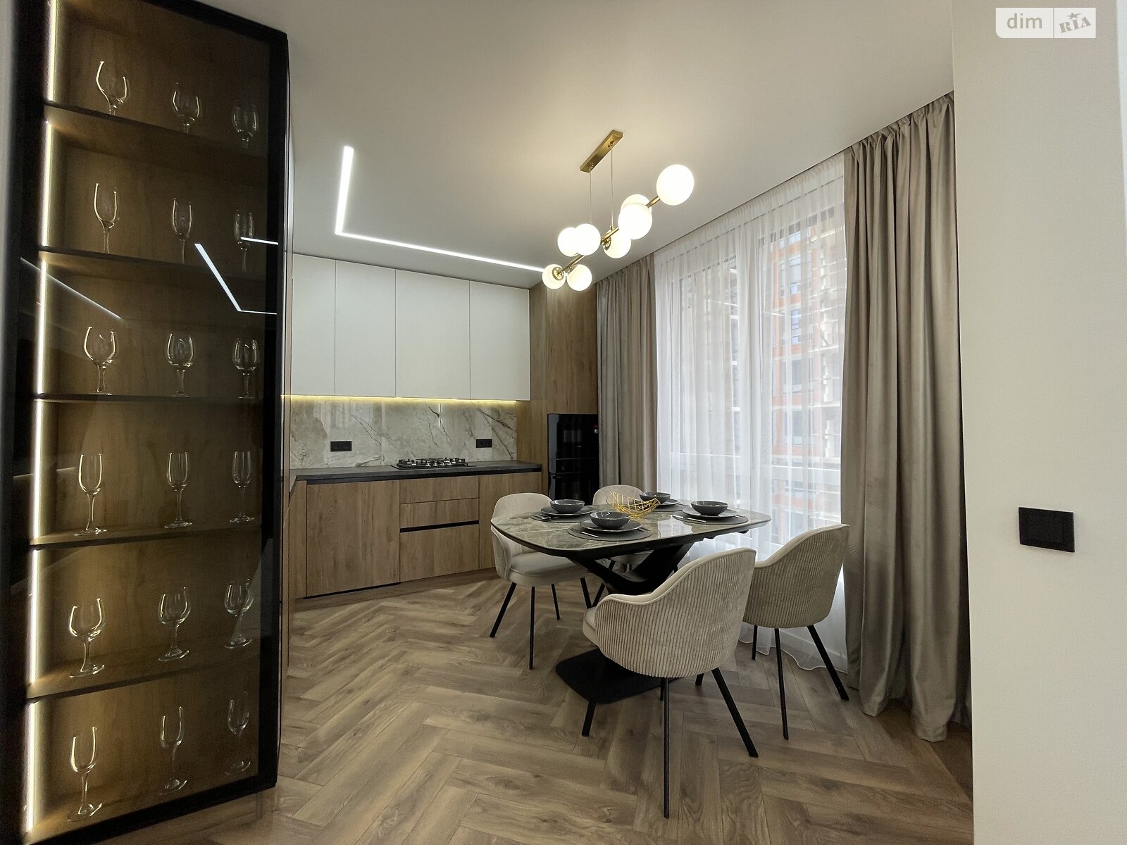 Продаж трикімнатної квартири в Івано-Франківську, на вул. Юліана Пелеша, район Княгинин фото 1 Продаж трикімнатної квартири в Івано-Франківську, на вул. Юліана Пелеша, район Княгинин фото 1