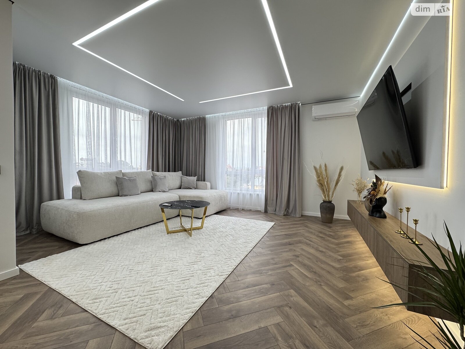 Продаж двокімнатної квартири в Івано-Франківську, на вул. Юліана Пелеша, район Княгинин фото 1