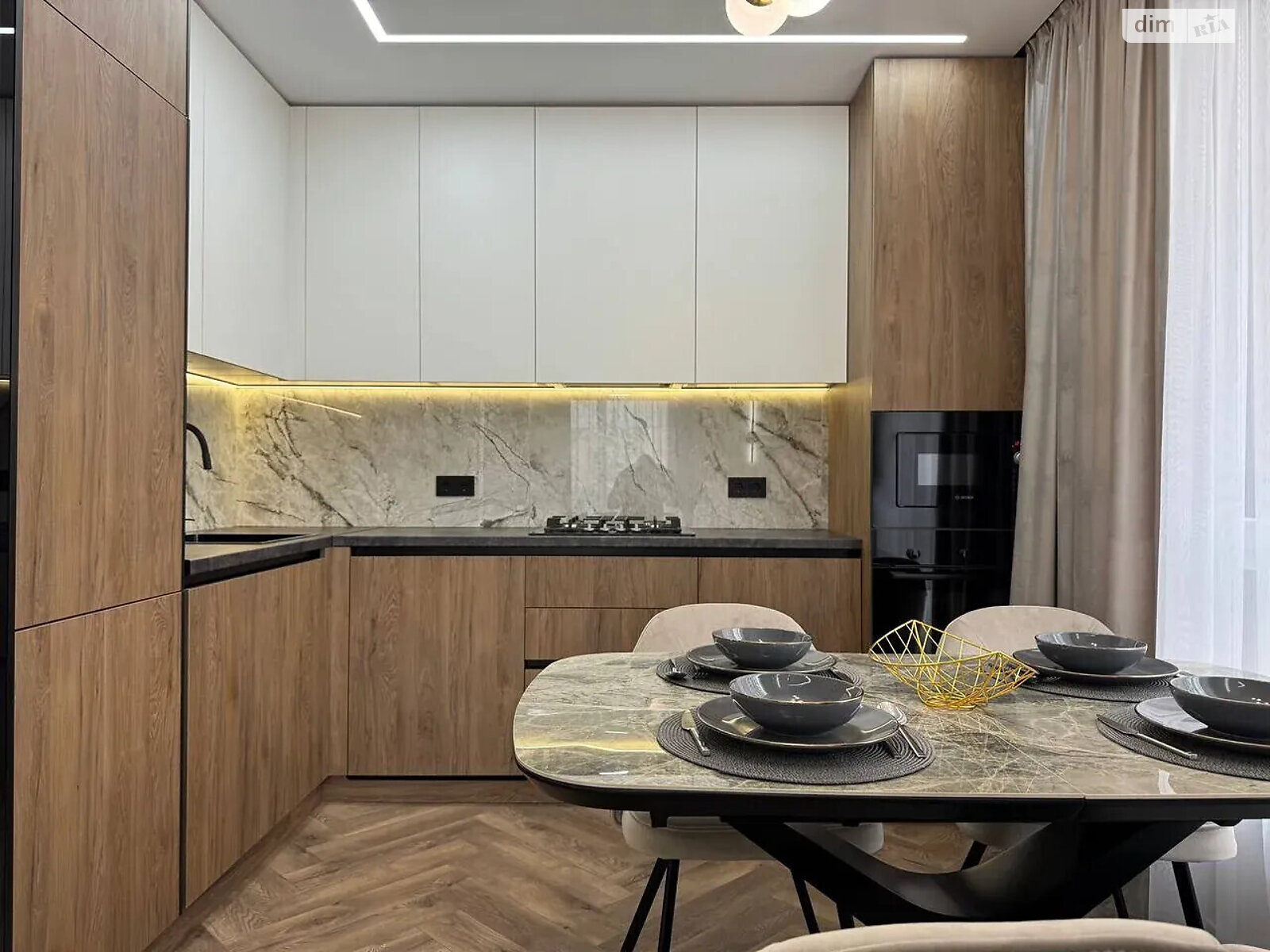 Продаж трикімнатної квартири в Івано-Франківську, на вул. Юліана Пелеша, район Княгинин фото 1 Продаж трикімнатної квартири в Івано-Франківську, на вул. Юліана Пелеша, район Княгинин фото 1