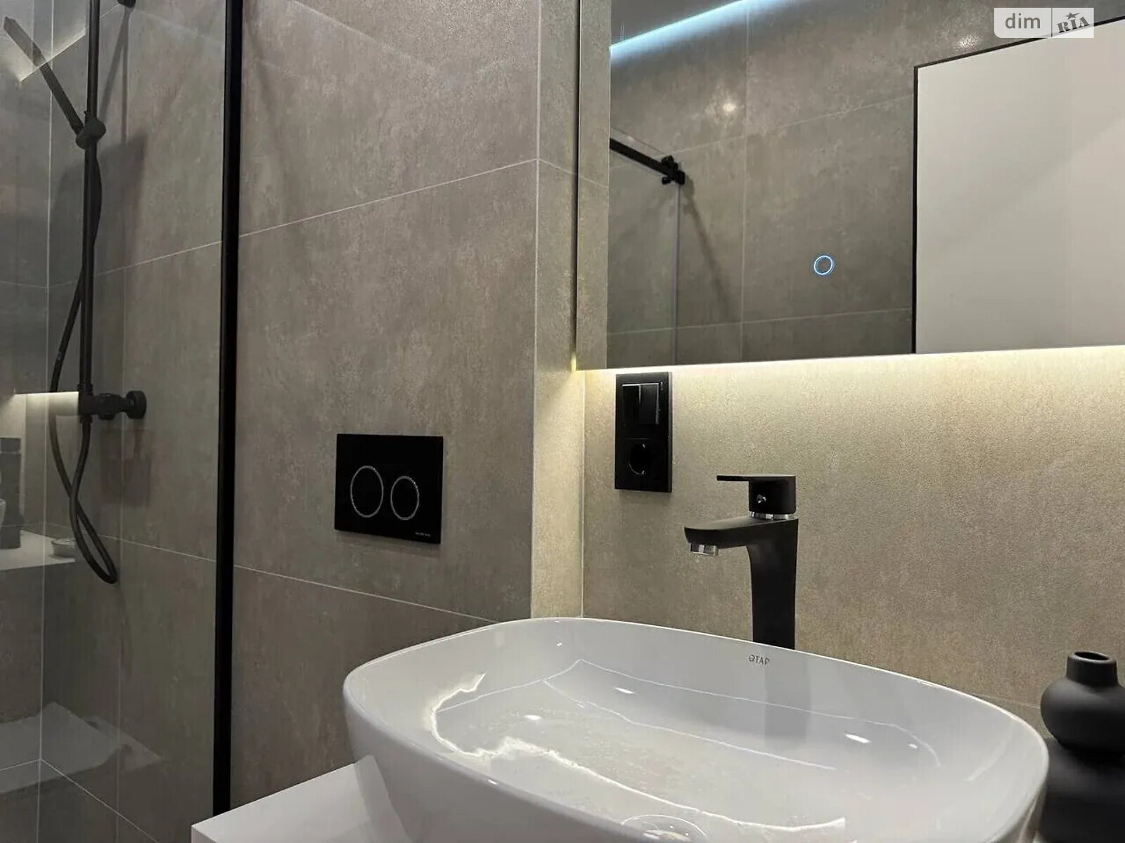 Продаж трикімнатної квартири в Івано-Франківську, на вул. Юліана Пелеша, район Княгинин фото 1 Продаж трикімнатної квартири в Івано-Франківську, на вул. Юліана Пелеша, район Княгинин фото 1