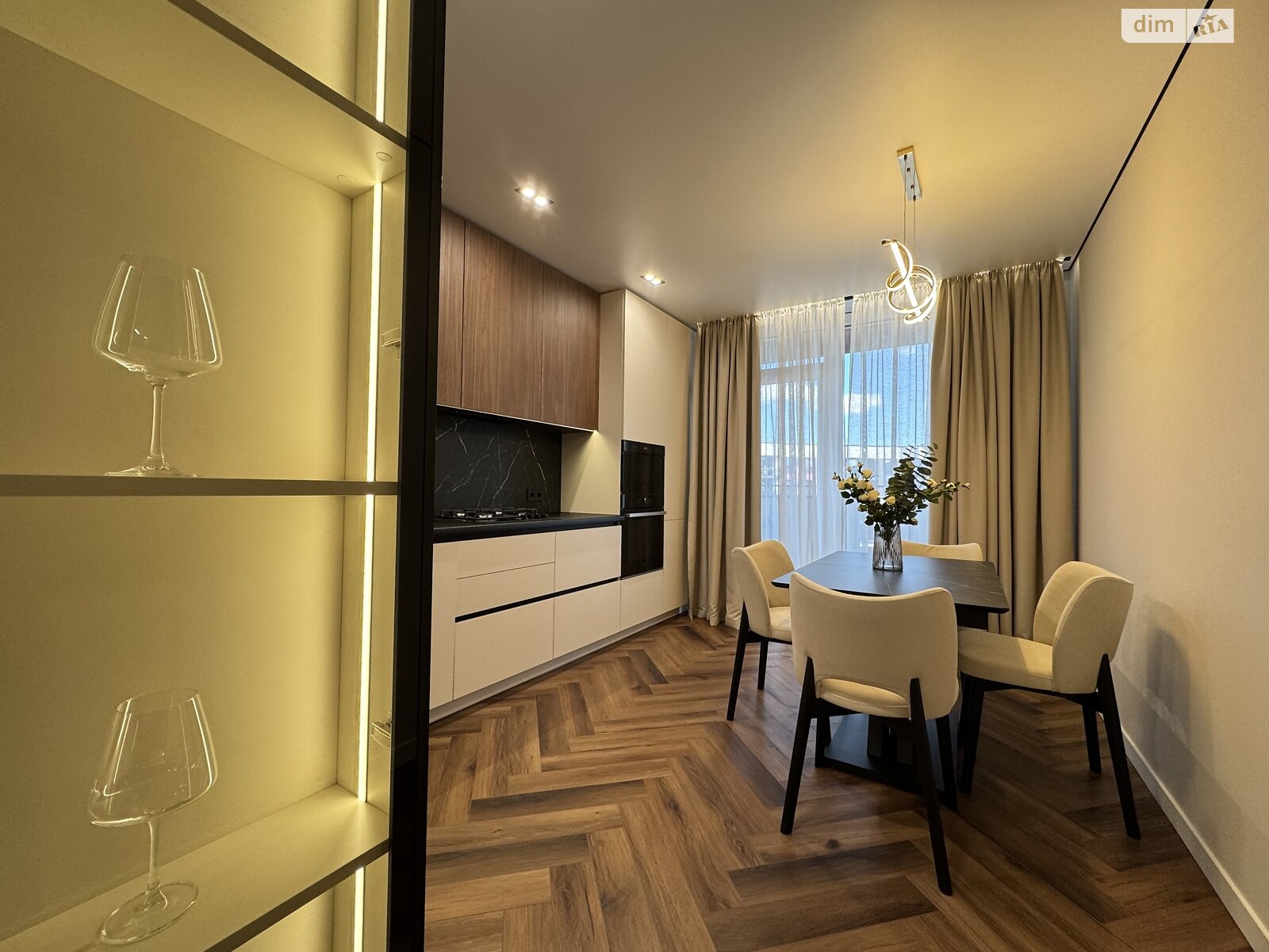 Продаж двокімнатної квартири в Івано-Франківську, на вул. Юліана Пелеша, район Княгинин фото 1