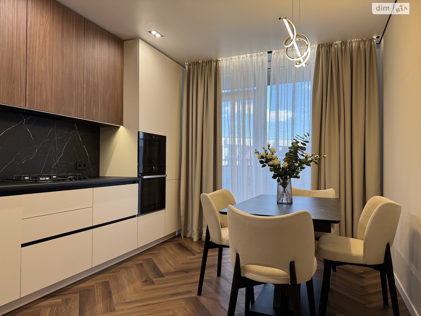 Продаж двокімнатної квартири в Івано-Франківську, на вул. Юліана Пелеша, район Княгинин фото 1