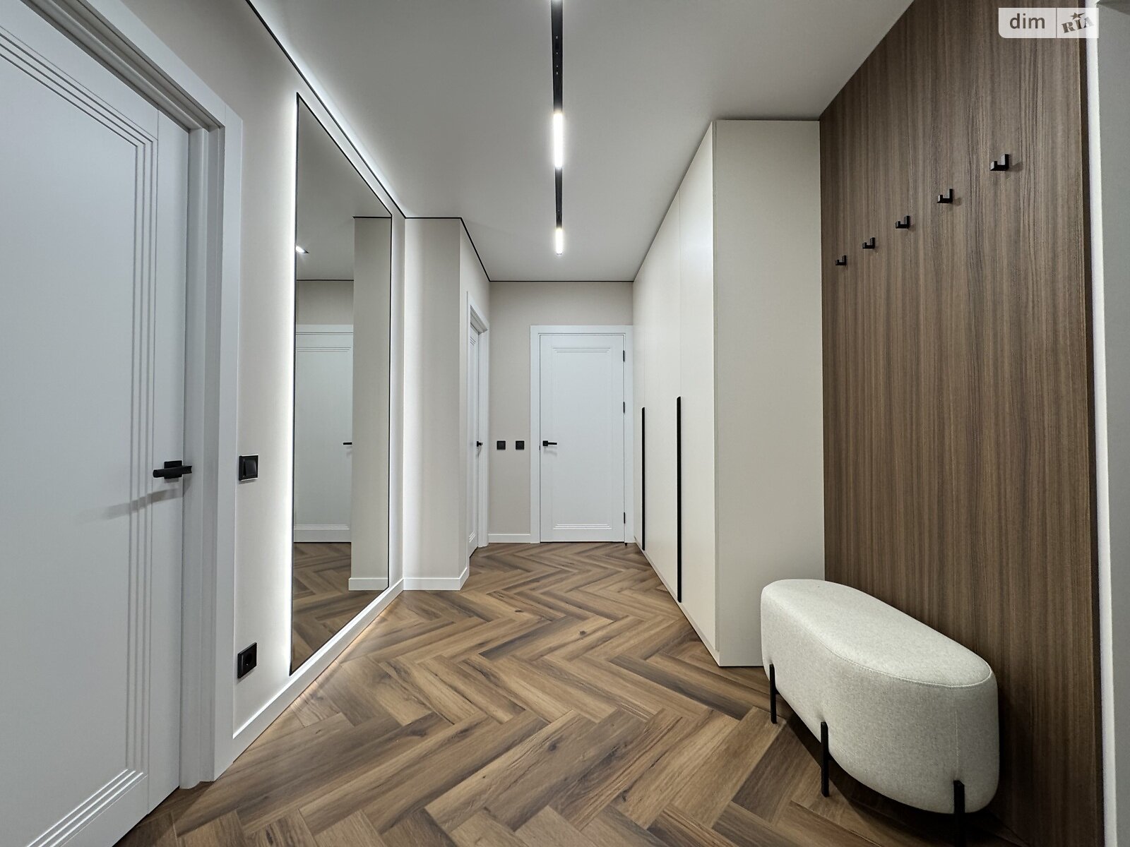 Продаж двокімнатної квартири в Івано-Франківську, на вул. Юліана Пелеша, район Княгинин фото 1