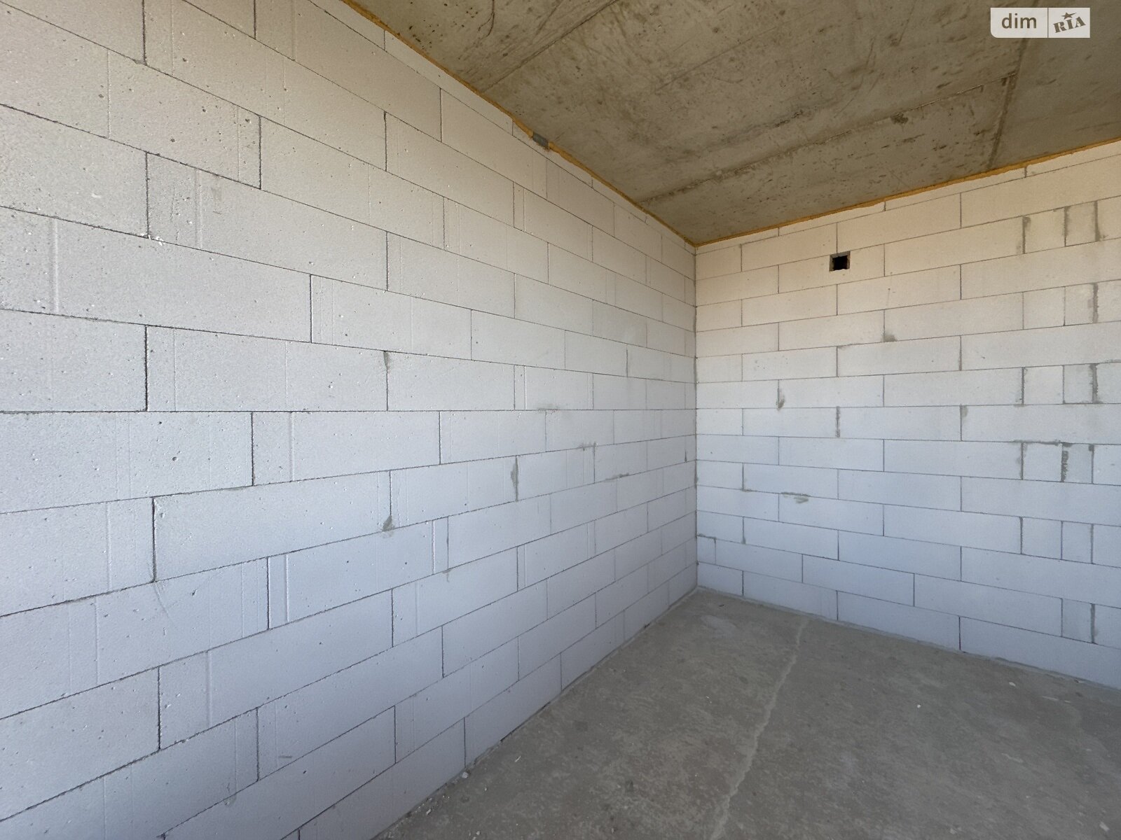 Продаж однокімнатної квартири в Івано-Франківську, на вул. Юліана Пелеша 3 корпус 12, район Княгинин фото 1 Продаж однокімнатної квартири в Івано-Франківську, на вул. Юліана Пелеша 3 корпус 12, район Княгинин фото 1