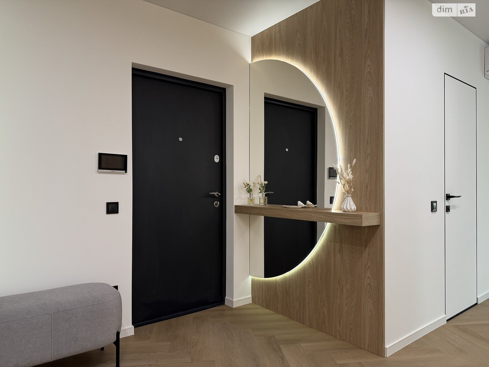 Продажа двухкомнатной квартиры в Ивано-Франковске, на ул. Юліана Пелеша 3 корпус 5, район Княгинин фото 1