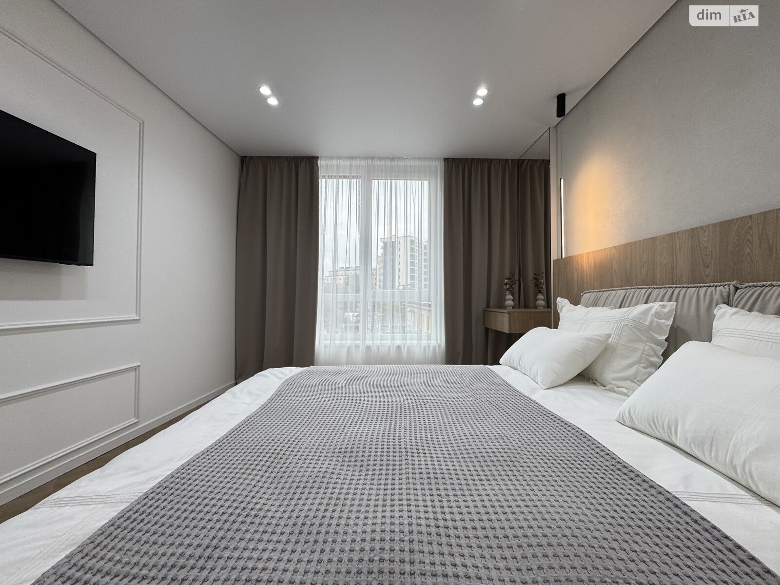 Продажа двухкомнатной квартиры в Ивано-Франковске, на ул. Юліана Пелеша 3 корпус 5, район Княгинин фото 1