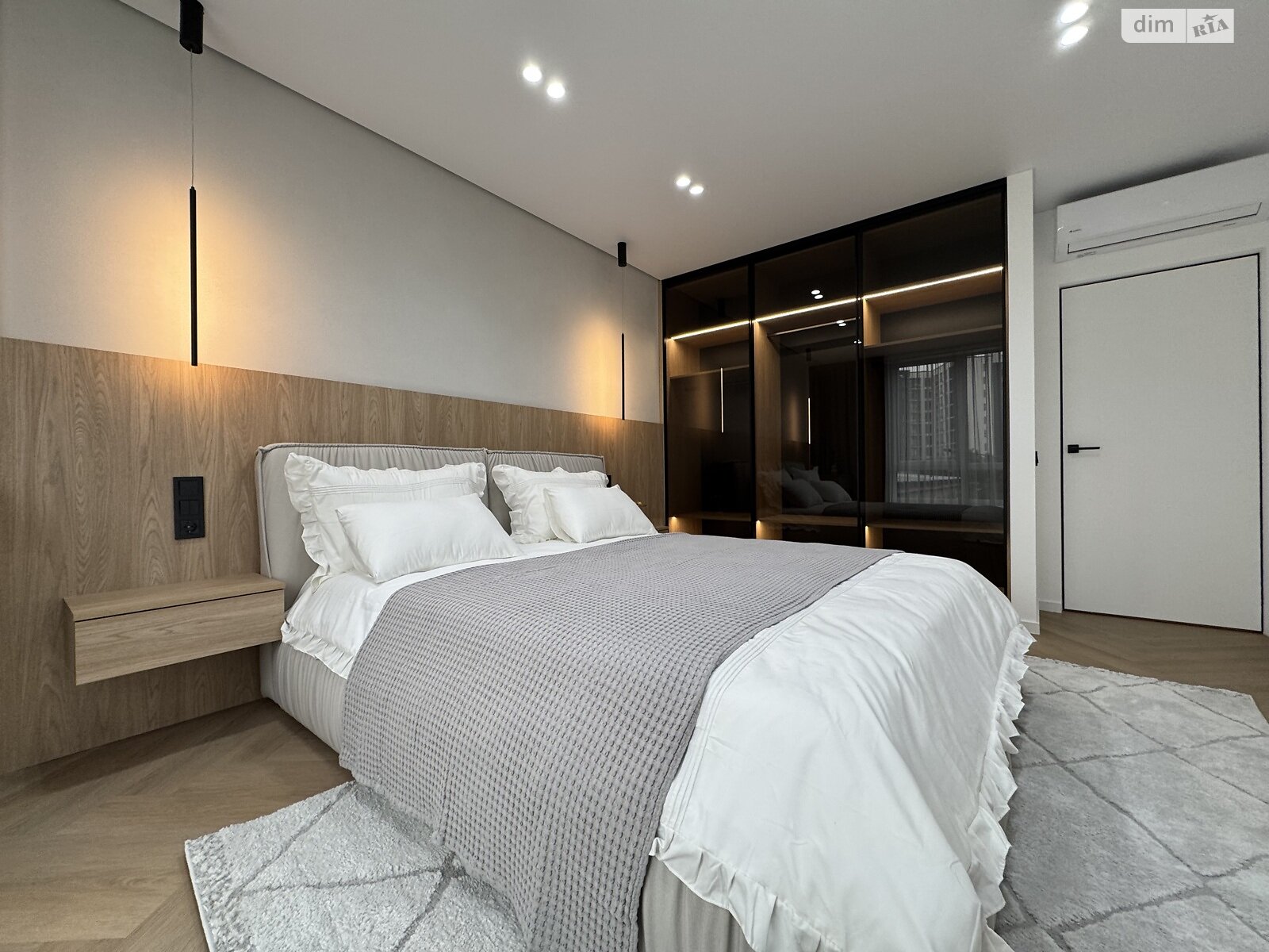 Продажа двухкомнатной квартиры в Ивано-Франковске, на ул. Юліана Пелеша 3 корпус 5, район Княгинин фото 1