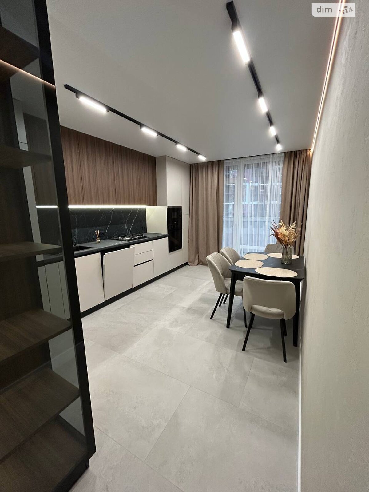 Продажа двухкомнатной квартиры в Ивано-Франковске, на ул. Юліана Пелеша, район Княгинин фото 1 Продажа двухкомнатной квартиры в Ивано-Франковске, на ул. Юліана Пелеша, район Княгинин фото 1