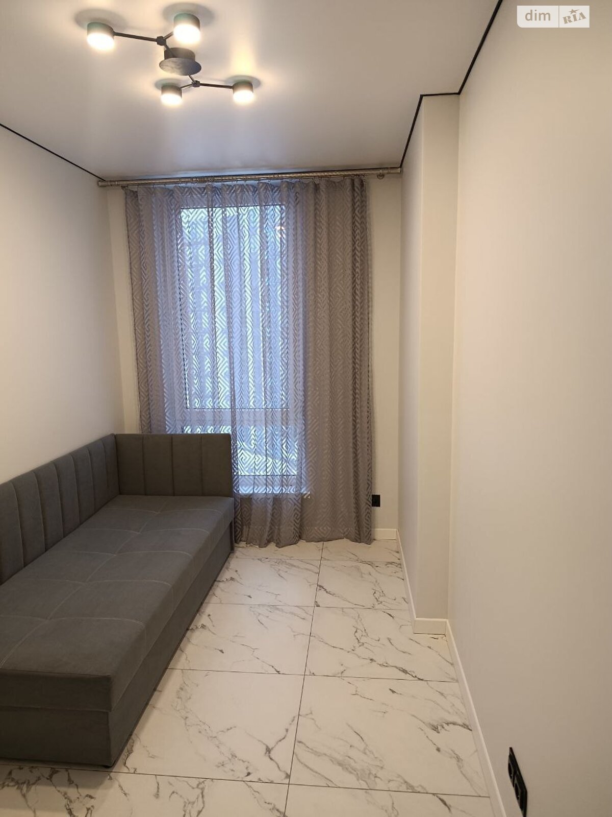 Продажа двухкомнатной квартиры в Ивано-Франковске, на ул. Юліана Пелеша 3 корпус 1, район Княгинин фото 1