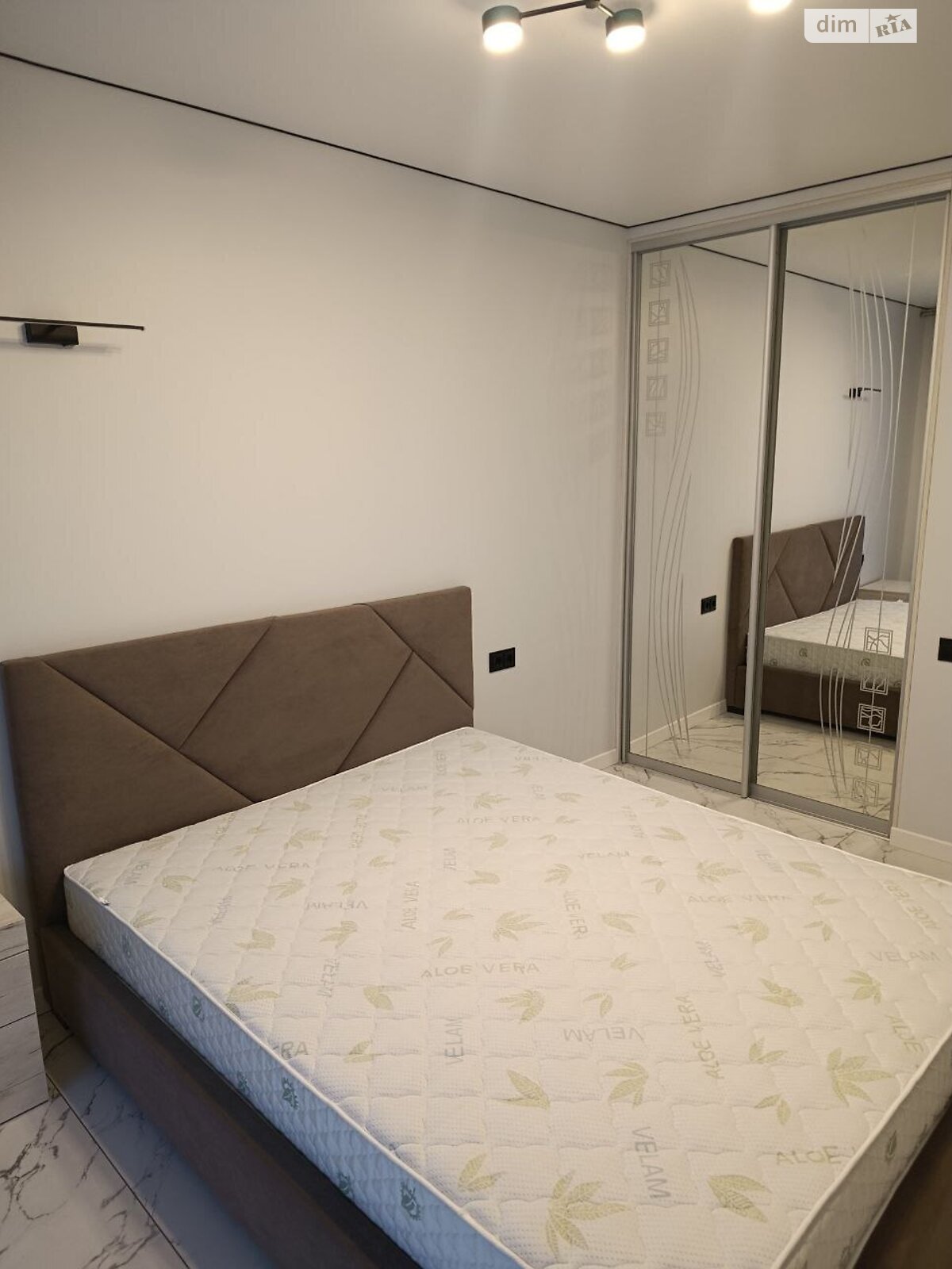 Продажа двухкомнатной квартиры в Ивано-Франковске, на ул. Юліана Пелеша 3 корпус 1, район Княгинин фото 1