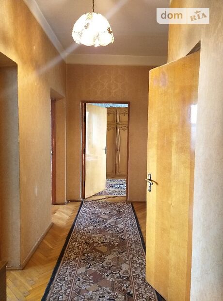 Продажа трехкомнатной квартиры в Ивано-Франковске, на ул. Запорожская 4а район Княгинин фото 1 Продажа трехкомнатной квартиры в Ивано-Франковске, на ул. Запорожская 4а район Княгинин фото 1