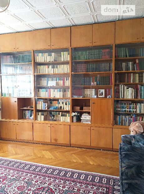 Продажа трехкомнатной квартиры в Ивано-Франковске, на ул. Запорожская 4а район Княгинин фото 1 Продажа трехкомнатной квартиры в Ивано-Франковске, на ул. Запорожская 4а район Княгинин фото 1