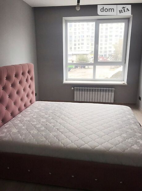 Продажа трехкомнатной квартиры в Ивано-Франковске, на ул. Довженко А., район Коновальца Чорновола фото 1 Продажа трехкомнатной квартиры в Ивано-Франковске, на ул. Довженко А., район Коновальца Чорновола фото 1