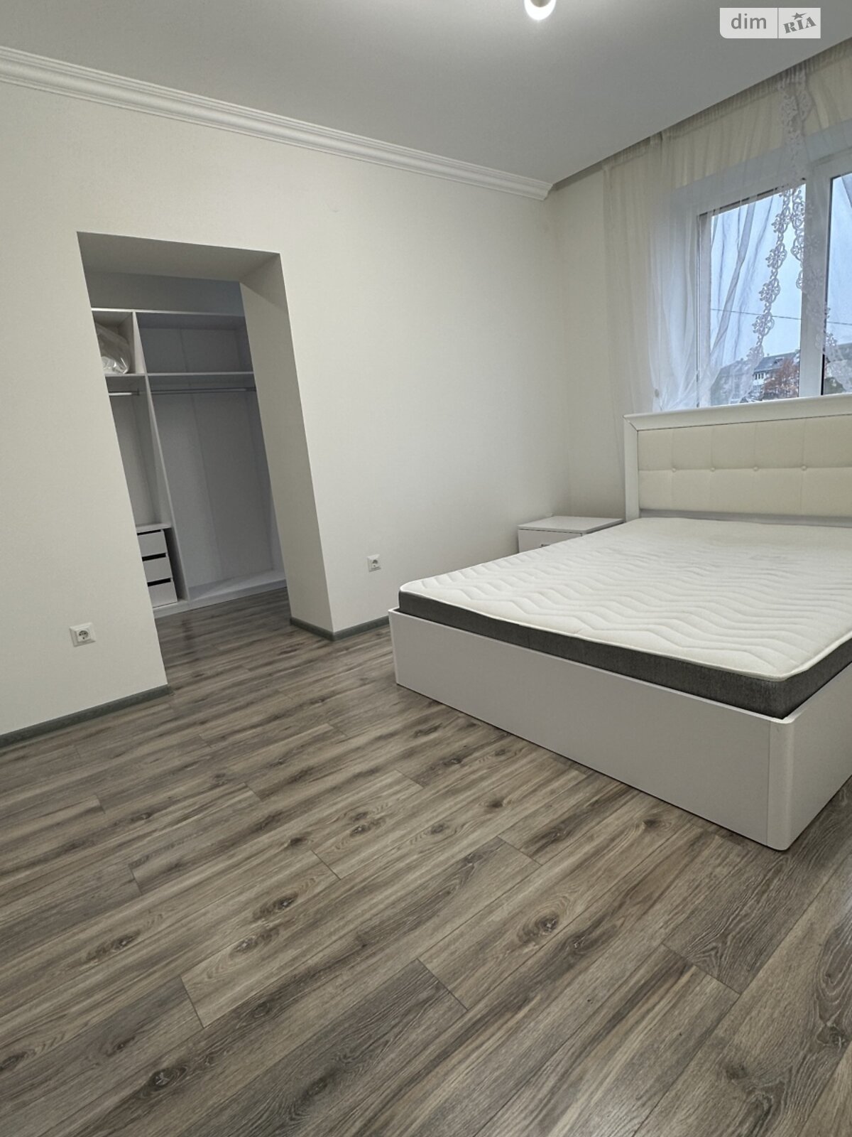 Продаж трикімнатної квартири в Івано-Франківську, на вул. Карпатської Січі 6Б, район Коновальця Чорновола фото 1 Продаж трикімнатної квартири в Івано-Франківську, на вул. Карпатської Січі 6Б, район Коновальця Чорновола фото 1