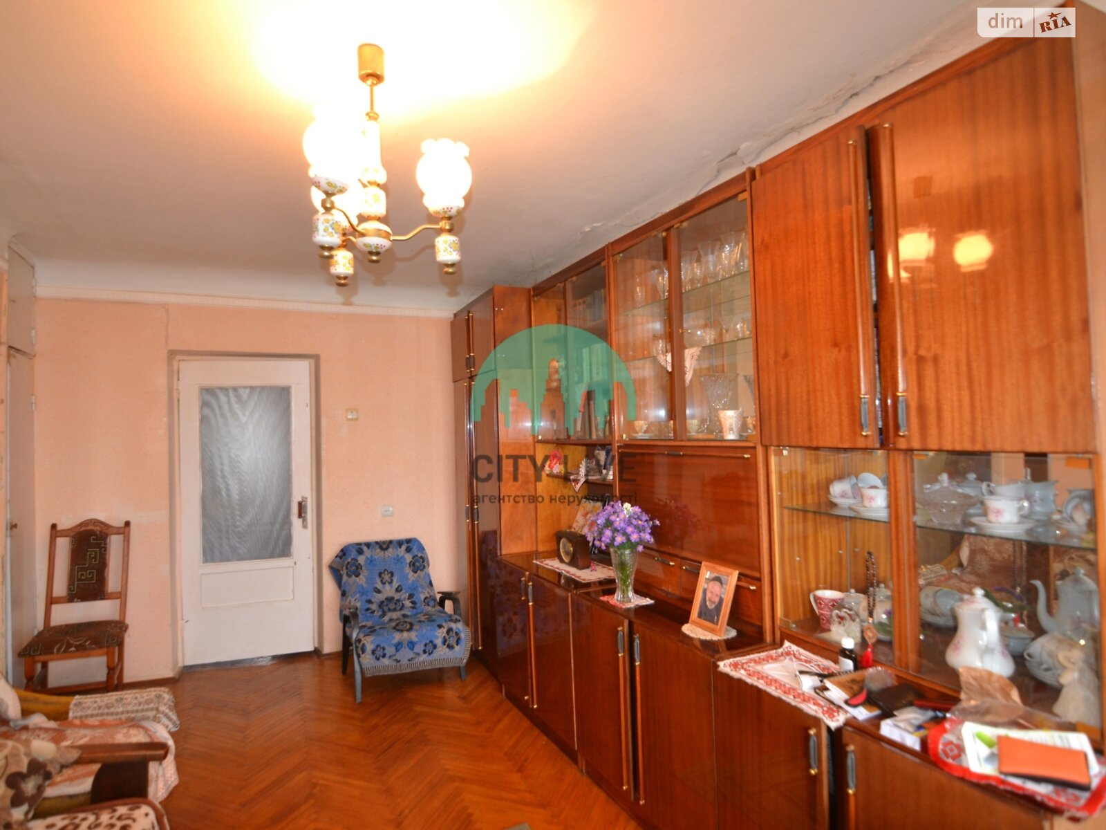 Продаж трикімнатної квартири в Івано-Франківську, на вул. Коновальця Євгена 109, район Коновальця Чорновола фото 1 Продаж трикімнатної квартири в Івано-Франківську, на вул. Коновальця Євгена 109, район Коновальця Чорновола фото 1
