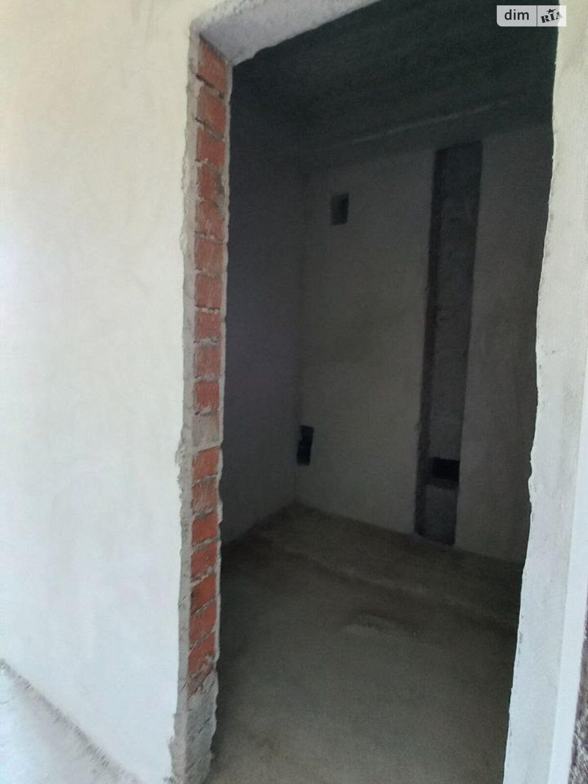 Продажа однокомнатной квартиры в Ивано-Франковске, на ул. Коновальца Евгения, район Коновальца Чорновола фото 1
