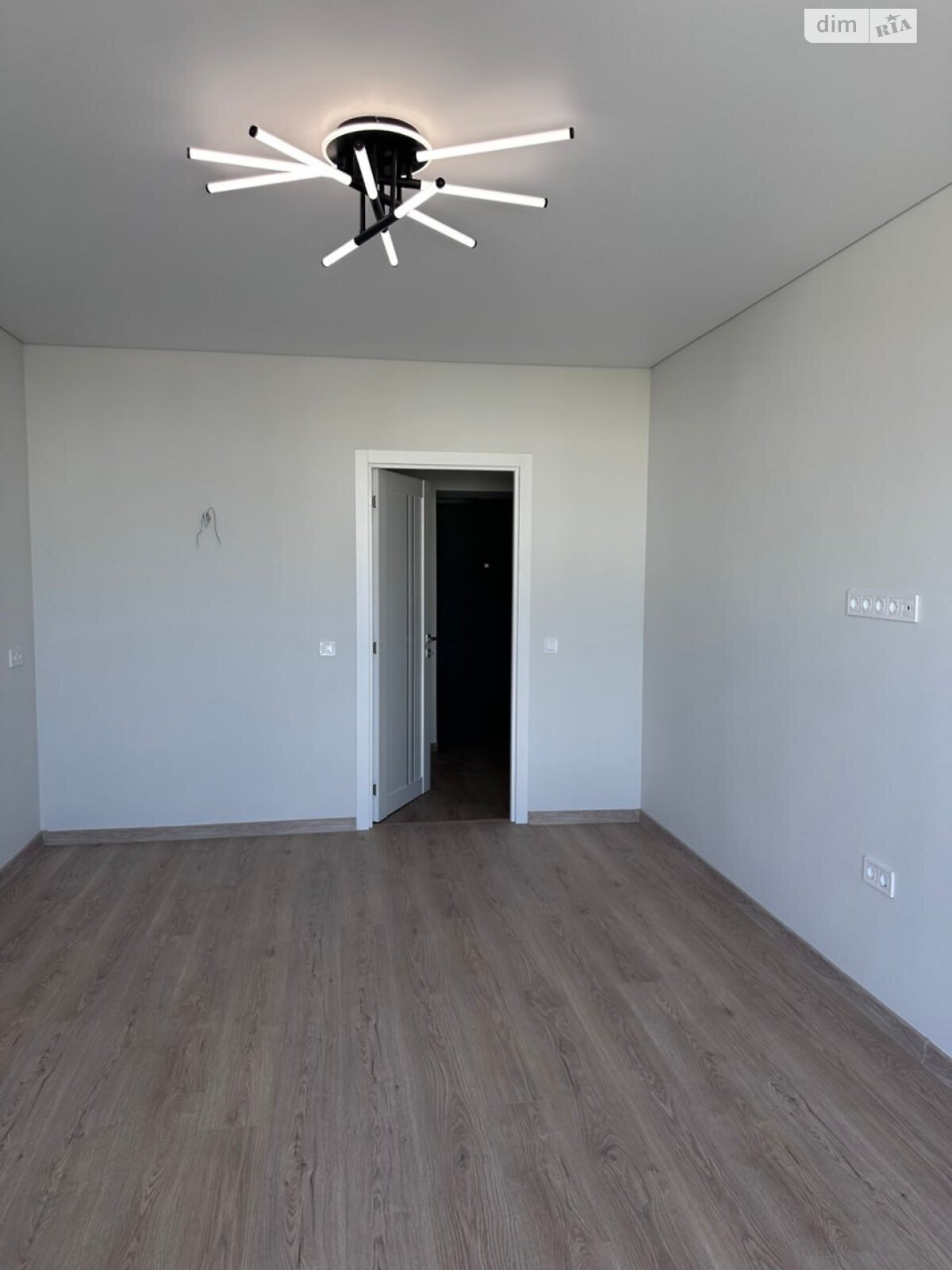 Продаж однокімнатної квартири в Івано-Франківську, на вул. Ребета Л. 10Д, район Коновальця Чорновола фото 1