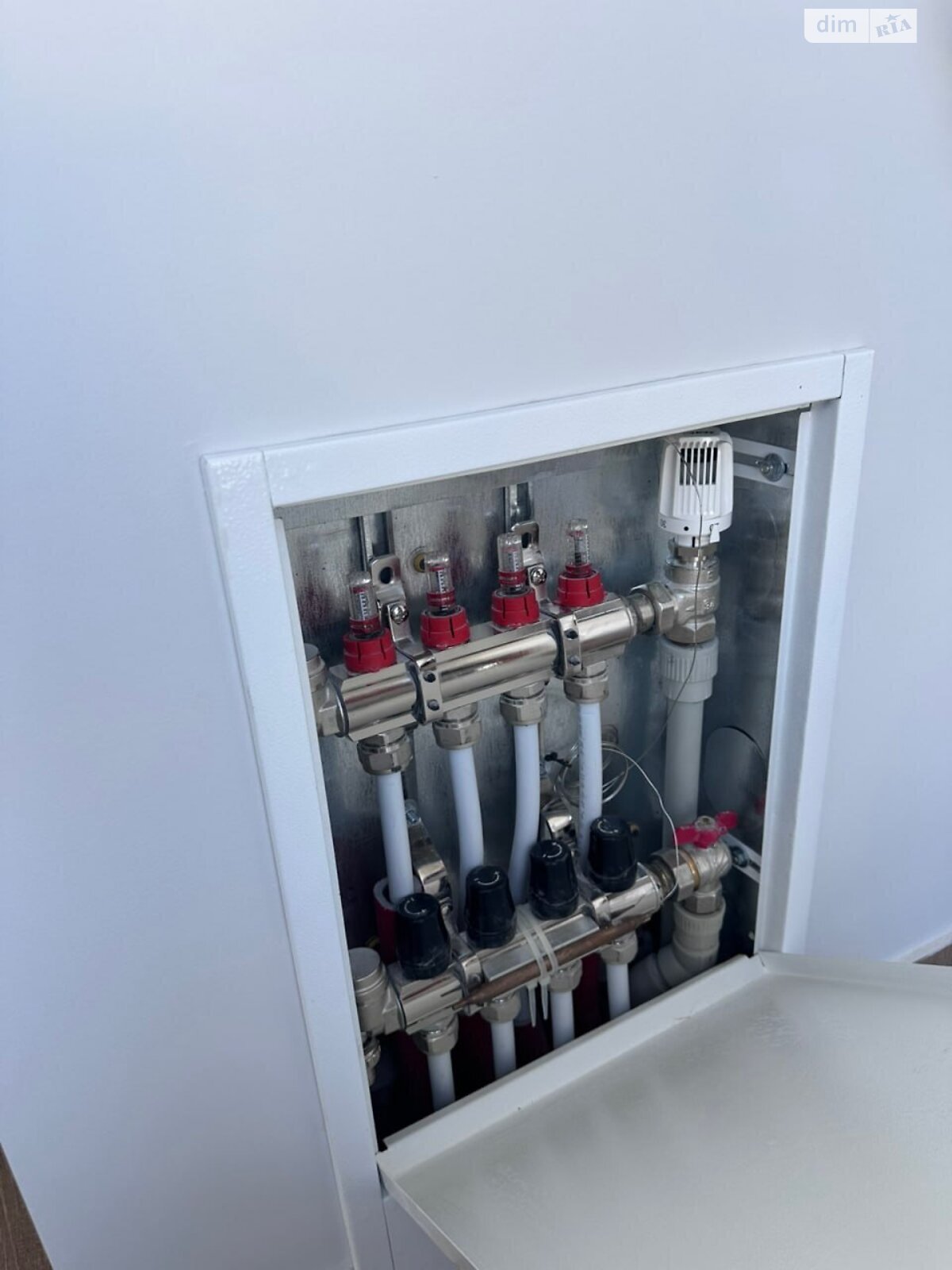 Продаж однокімнатної квартири в Івано-Франківську, на вул. Ребета Л. 10Д, район Коновальця Чорновола фото 1