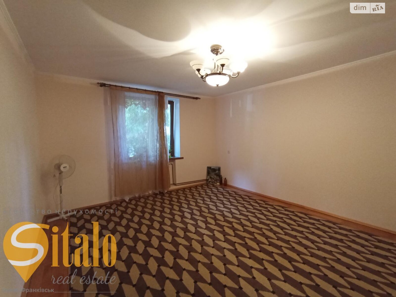 Продаж трикімнатної квартири в Івано-Франківську, на вул. Слави Стецько 3, район Коновальця Чорновола фото 1 Продаж трикімнатної квартири в Івано-Франківську, на вул. Слави Стецько 3, район Коновальця Чорновола фото 1