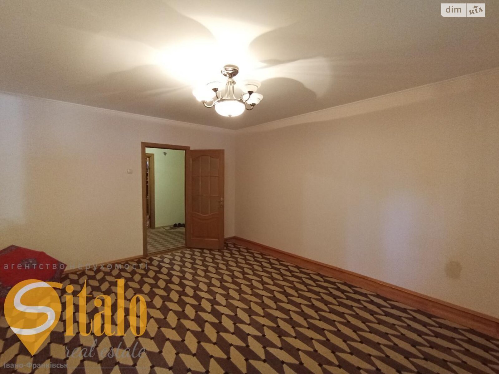 Продаж трикімнатної квартири в Івано-Франківську, на вул. Слави Стецько 3, район Коновальця Чорновола фото 1 Продаж трикімнатної квартири в Івано-Франківську, на вул. Слави Стецько 3, район Коновальця Чорновола фото 1