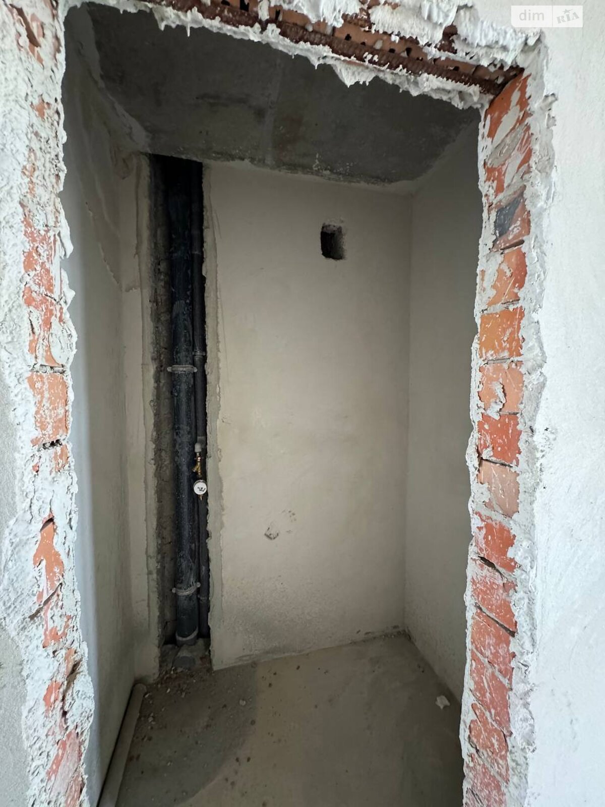Продажа трехкомнатной квартиры в Ивано-Франковске, на ул. Вячеслава Черновола, район Коновальца Чорновола фото 1 Продажа трехкомнатной квартиры в Ивано-Франковске, на ул. Вячеслава Черновола, район Коновальца Чорновола фото 1